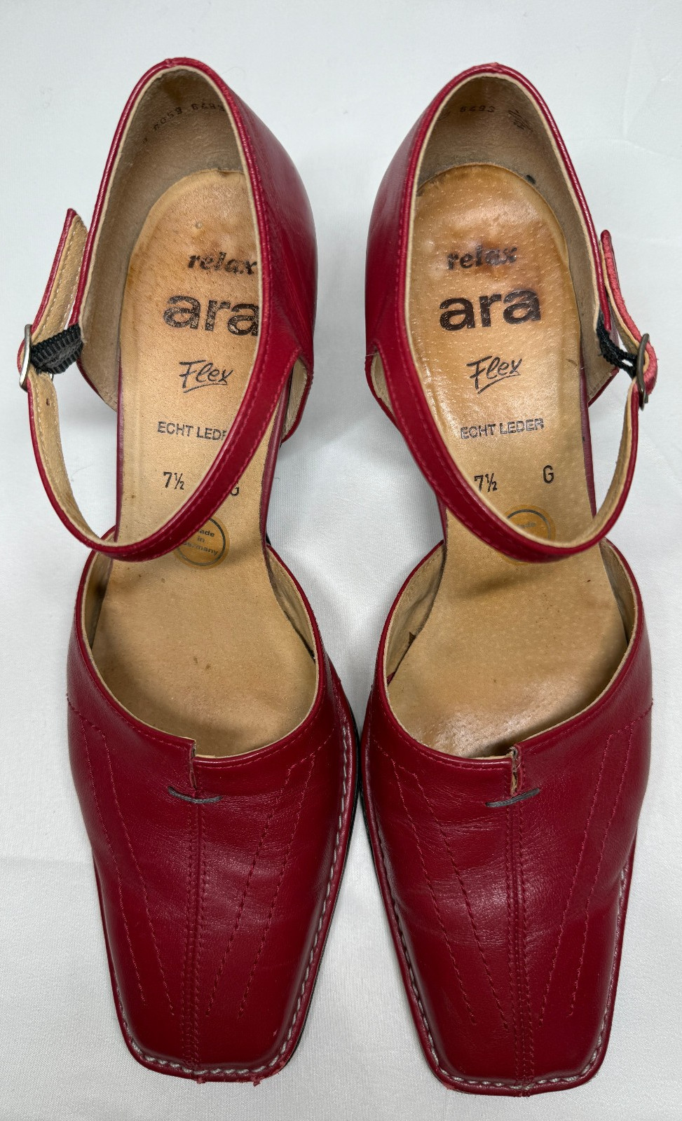ara Flex Red Leather Mary Jane Pumps Block Heel Made in Germany US sz 10 UK 7.5