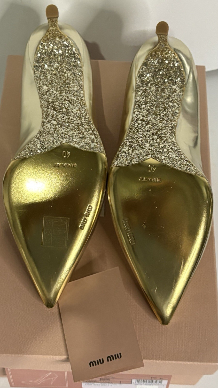 NWT MIU MIUGold Lame Leather GlitterPumps Women’s Size EU 40. US 10-9.5