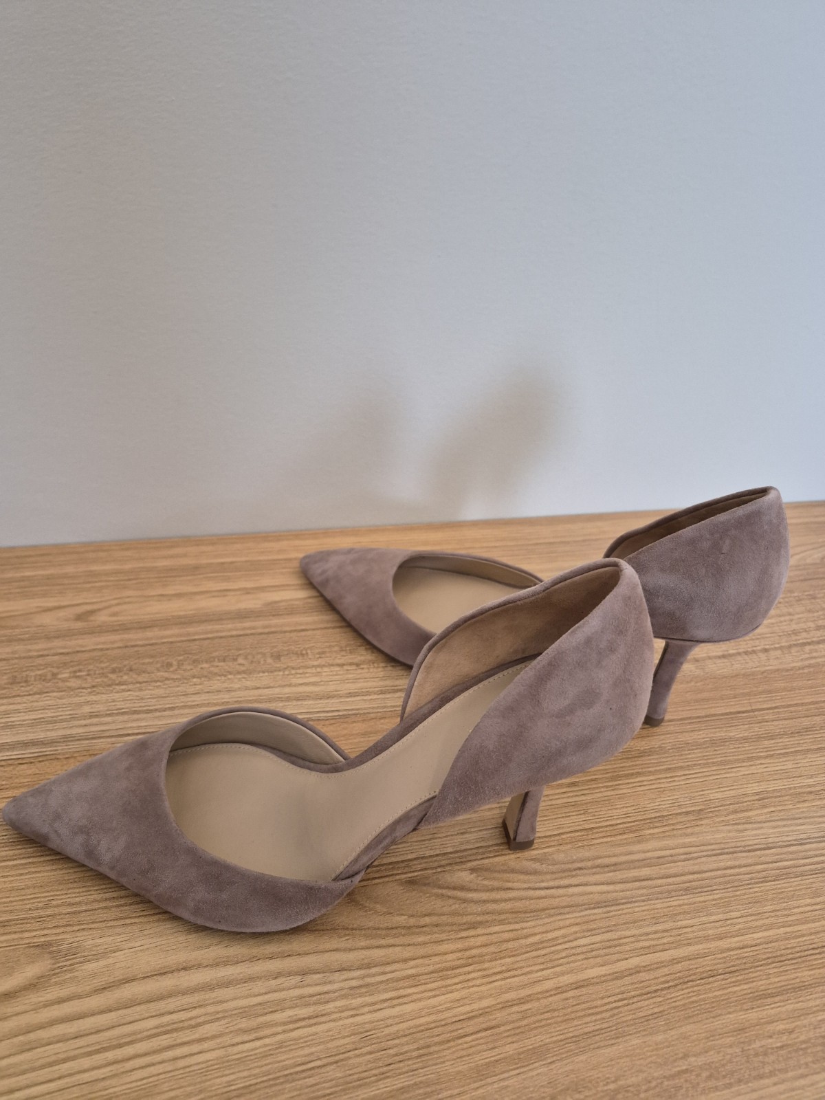 Sz 8.5 Via Spiga «Ondine» Blush Suede Pumps Brand New With Box
