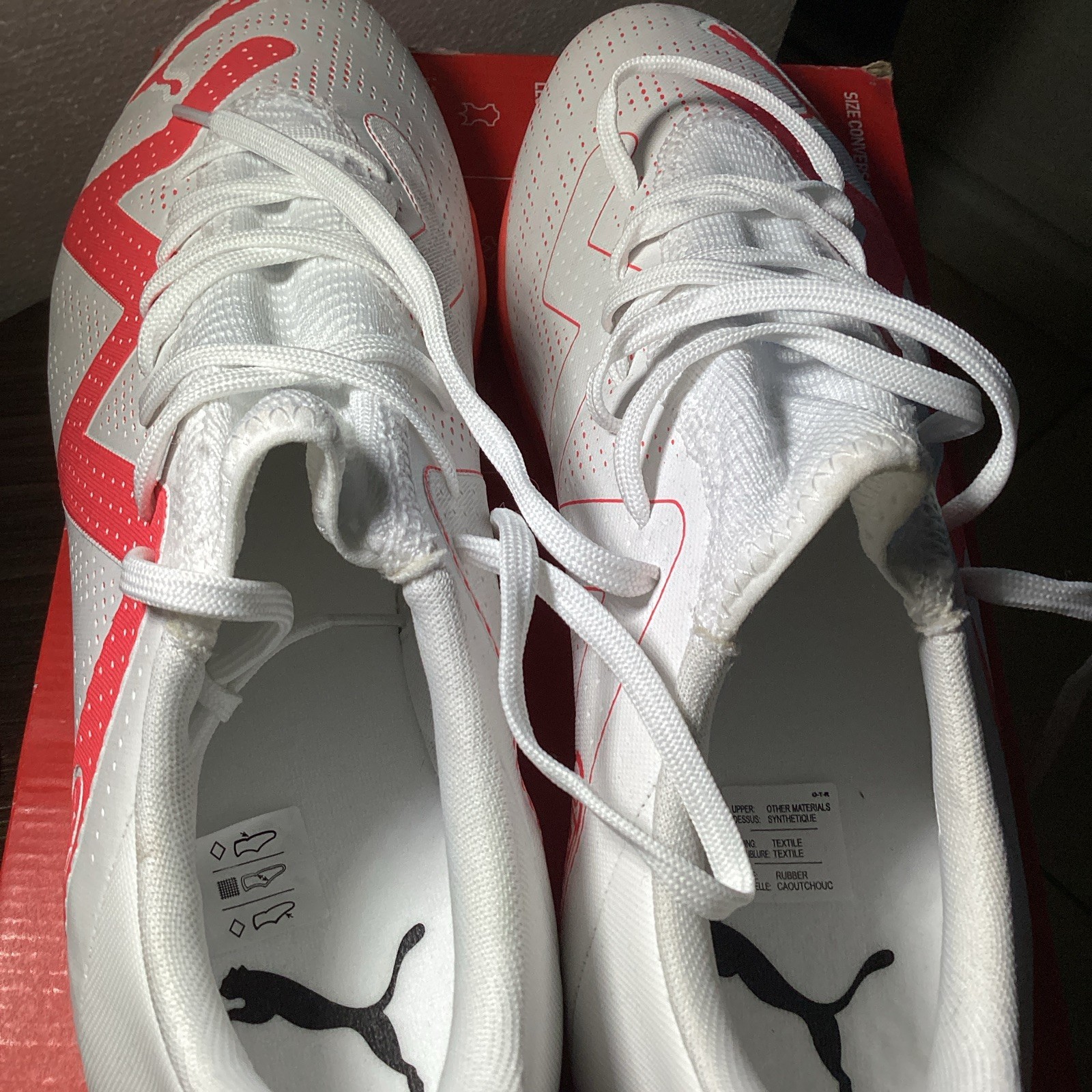 PUMA Men’s White/Red Low Top Lace-Up Athletic Sneakers for Activewear