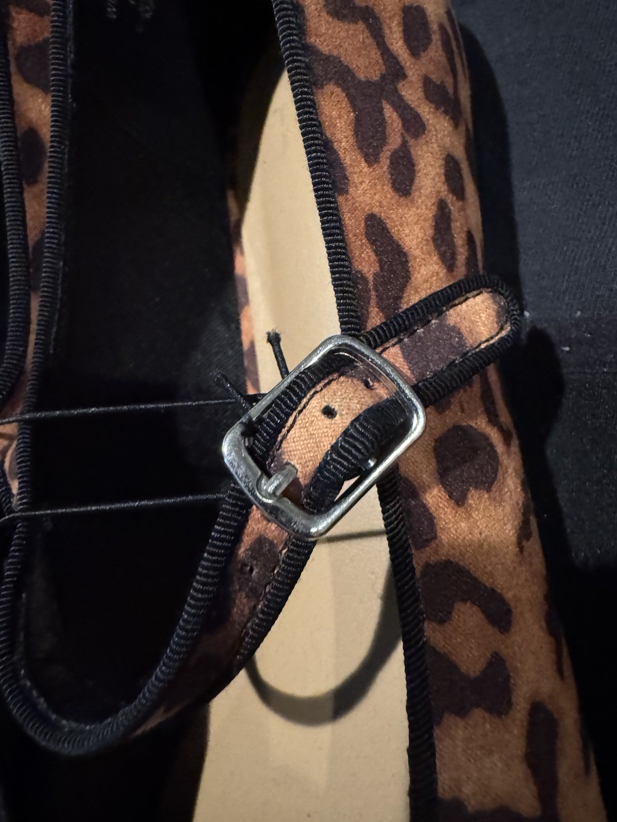 New Time and Tru Women’s Mary Jane Leopard Print Faux Leather Flats Size 10
