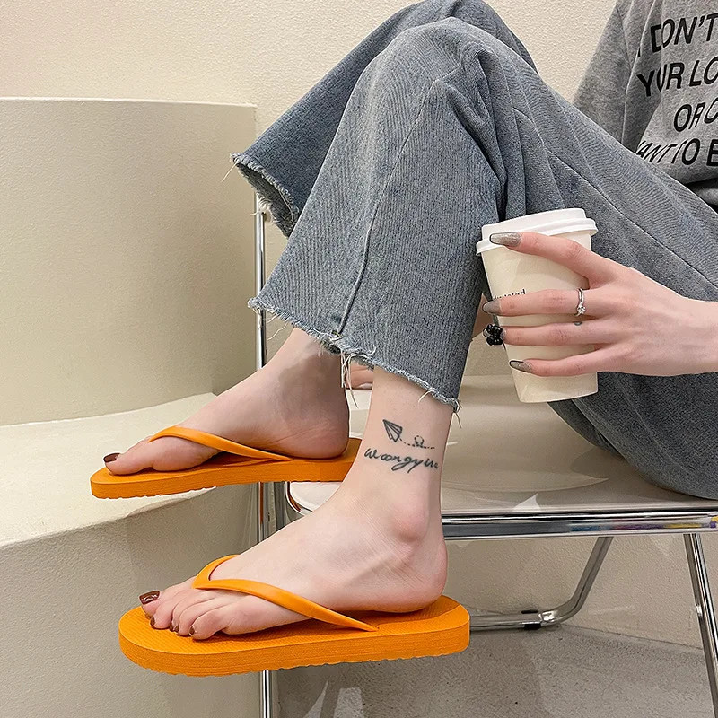 Women’s Flip-flop Shoes for Outdoor Wear, Black Thong Slippers, Non-slip, Suitab