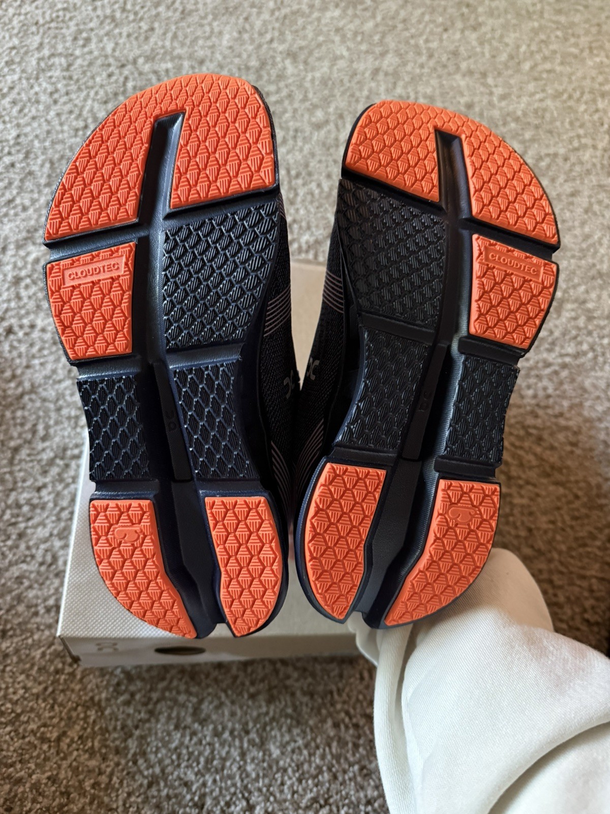 ON Running Women’s Cloudgo Shoes Indigo/Ink Size 6.5