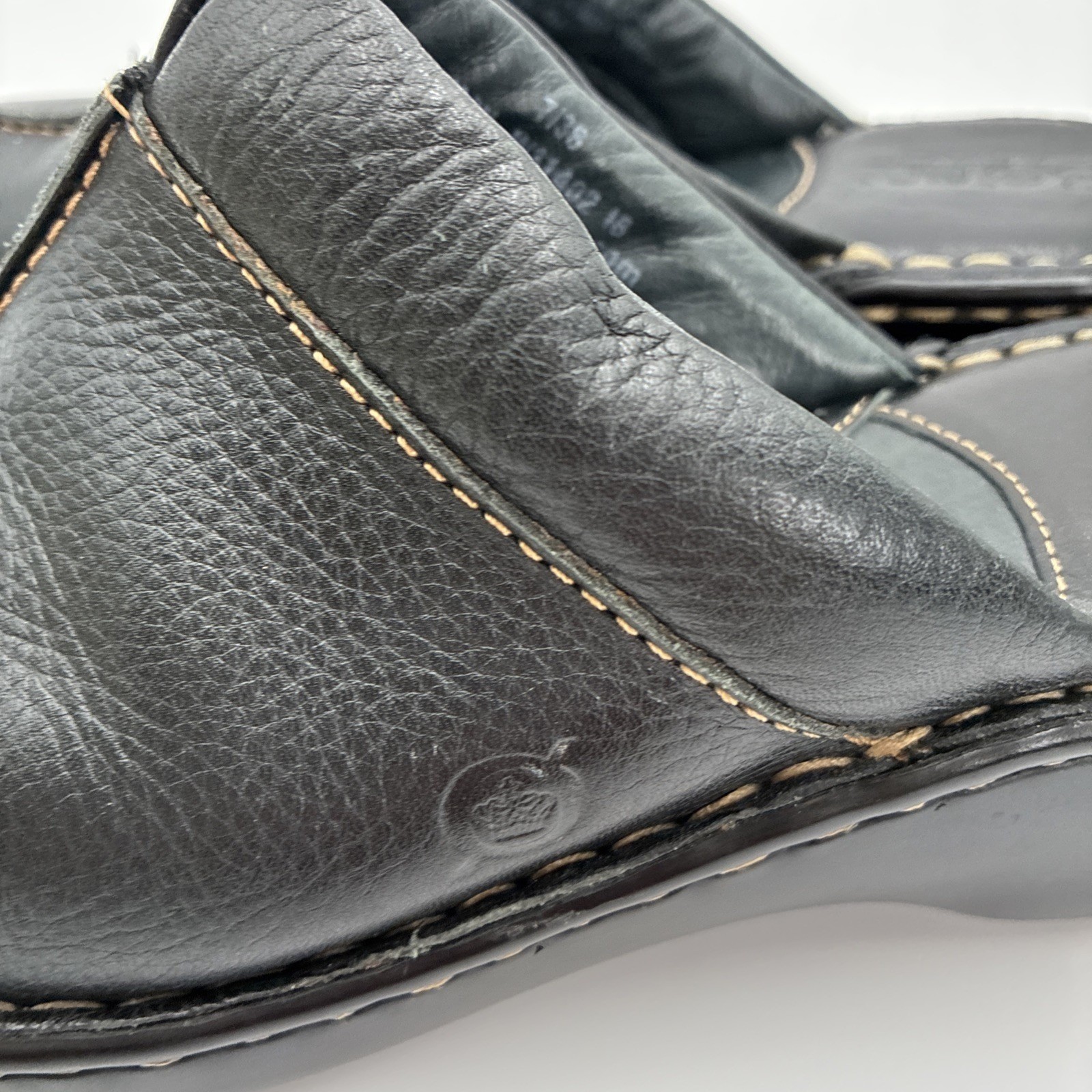 Born Womens Black Leather Clogs Mules W31402 Opanka Stitched Shoes Size 7/38