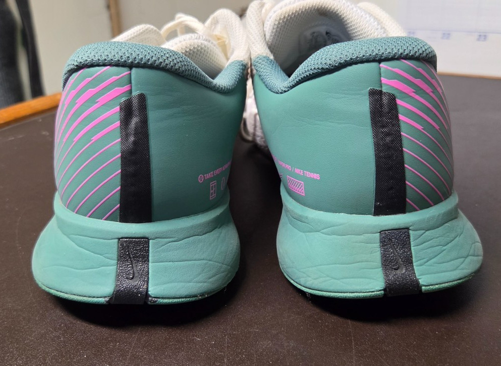 Nike Court Air Zoom Vapor Pro 2 Womens 9 White Pink Green Lace Up Tennis Shoes
