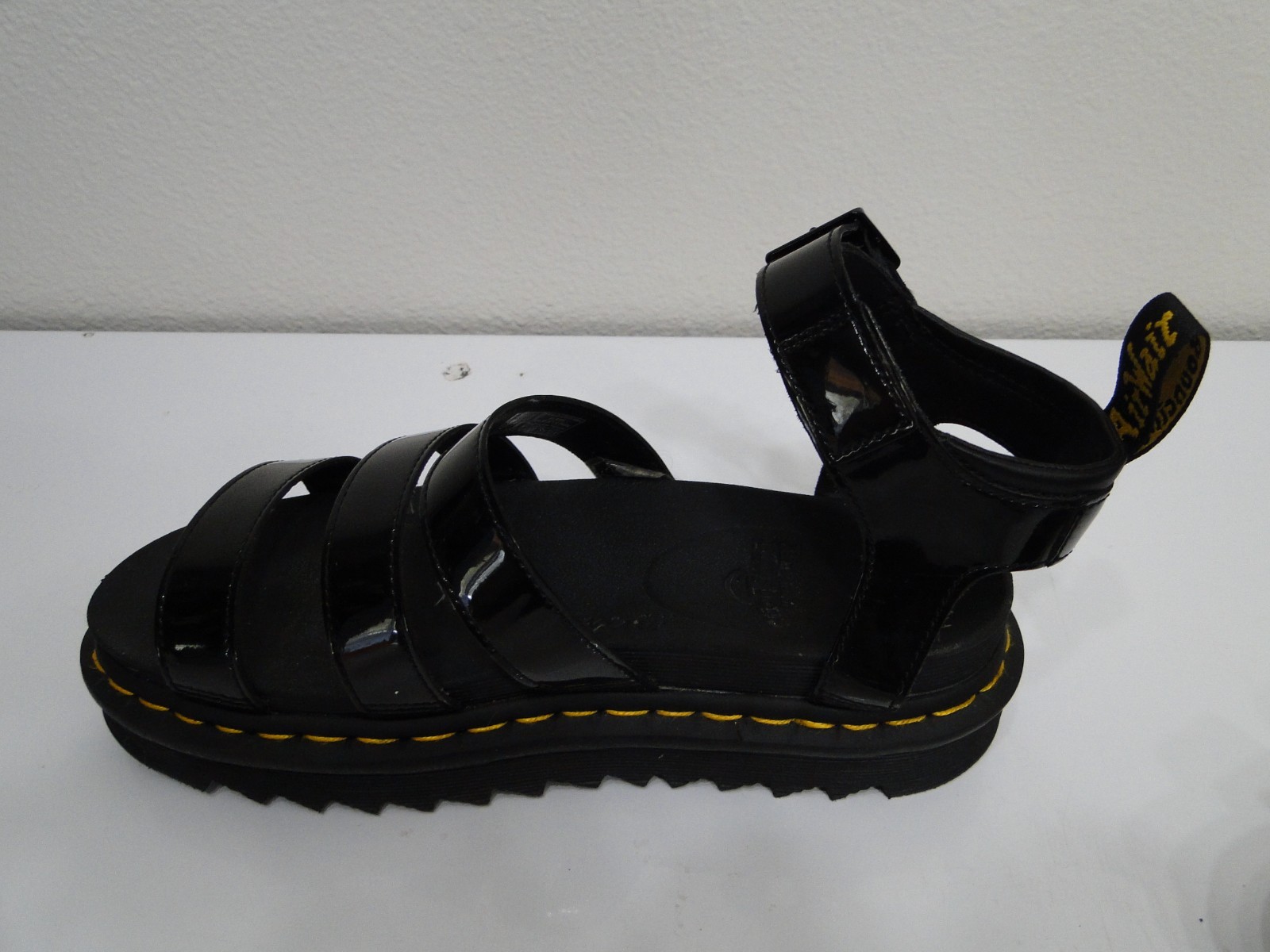 Dr Martens Blaire Black Patent Lightweight Chunky Platform Sandals Uk 6.5 Eu 40