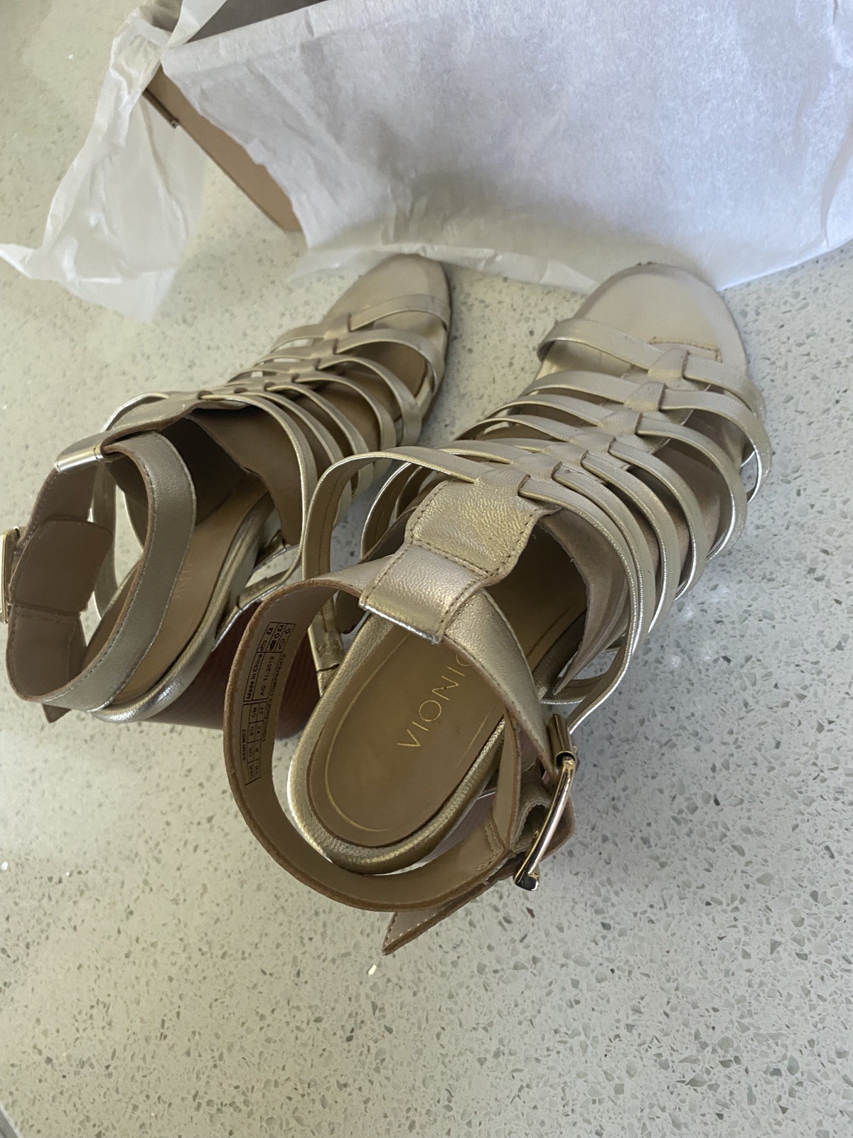 Vionic Sami Metallic Sexy Strappy Sandals Block Heels Gold Champagne Size 10