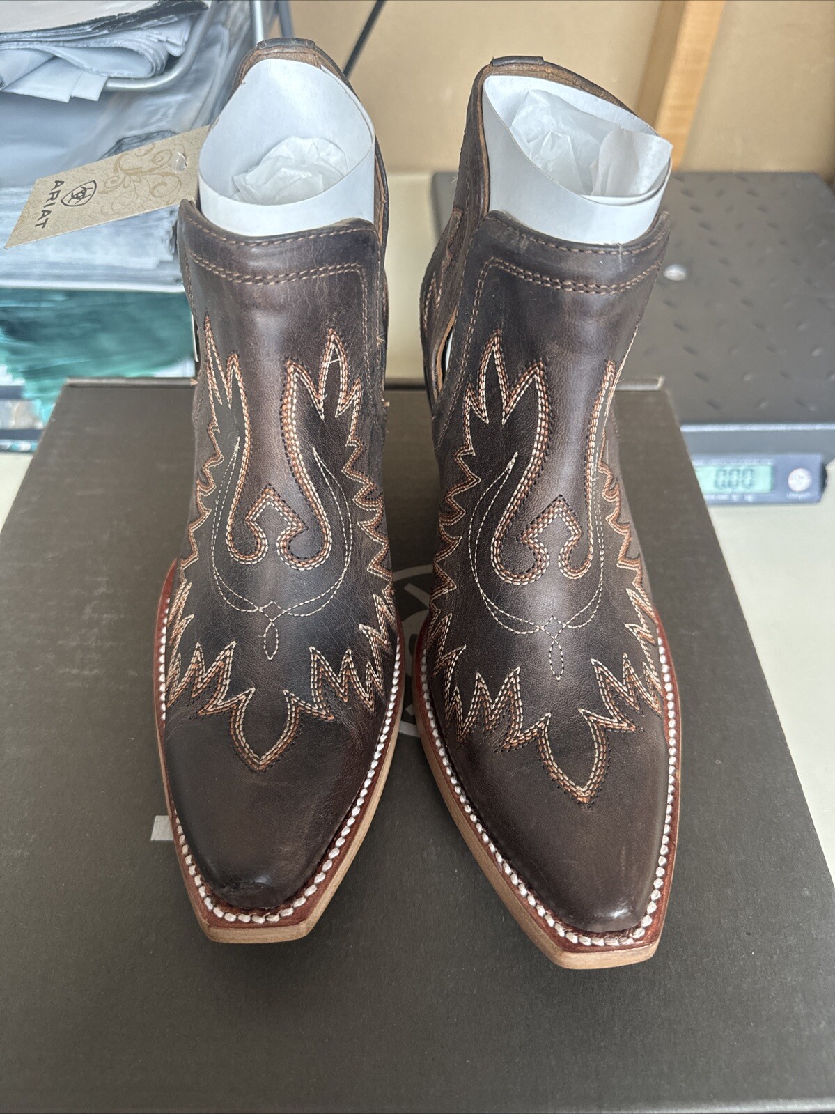 PICK SIZE – Ariat Ladies Dixon Weathered Brown Western Ankle Boots – 10027282