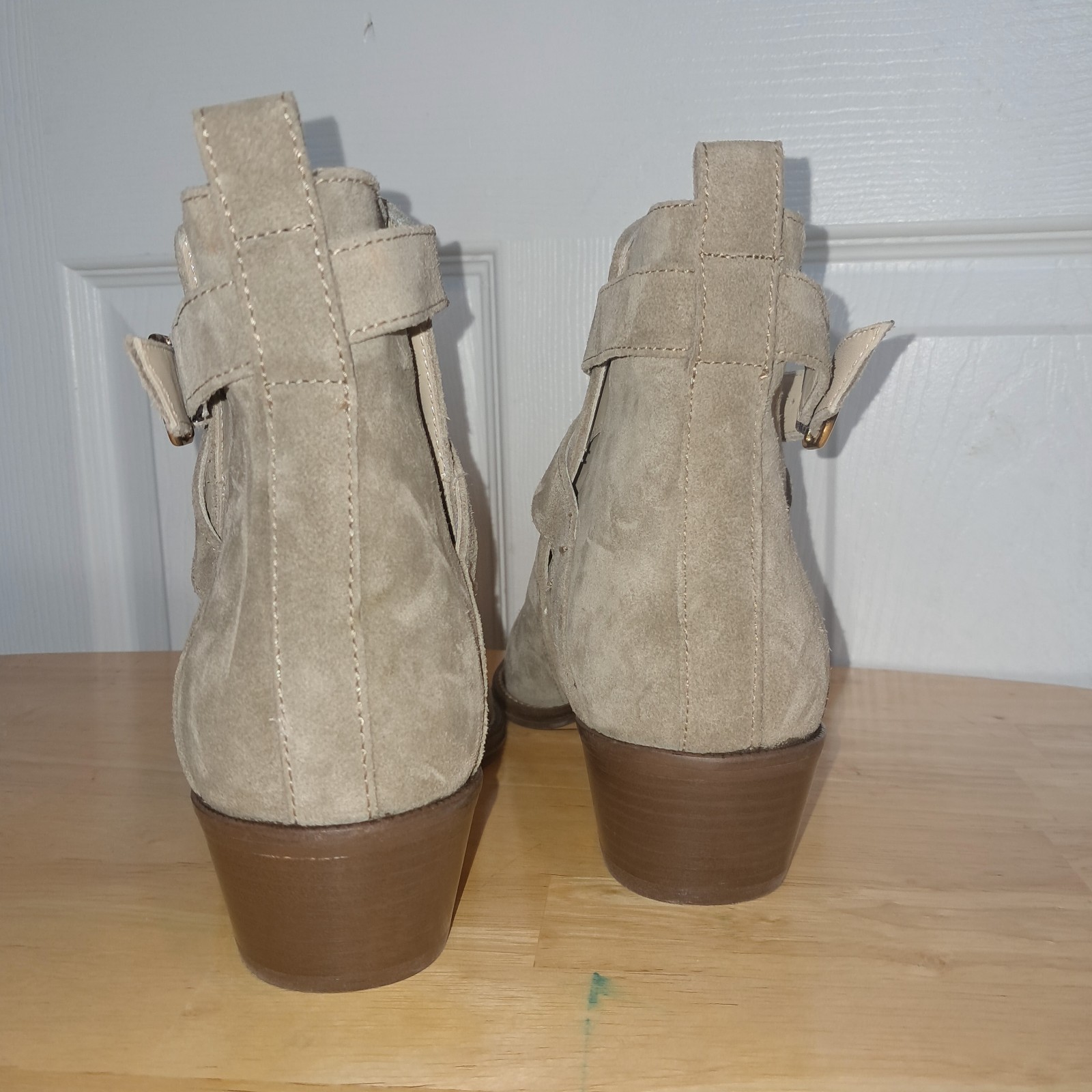 Banana Republic Stella Suede Boots Taupe/Olive Green- Size 7