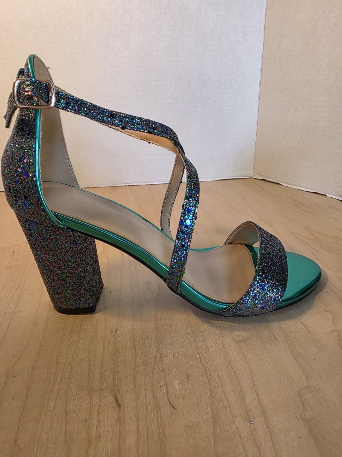 Allegra K Metallic Green Glitter Crisscross Block Heel Strapped Heels Size 8