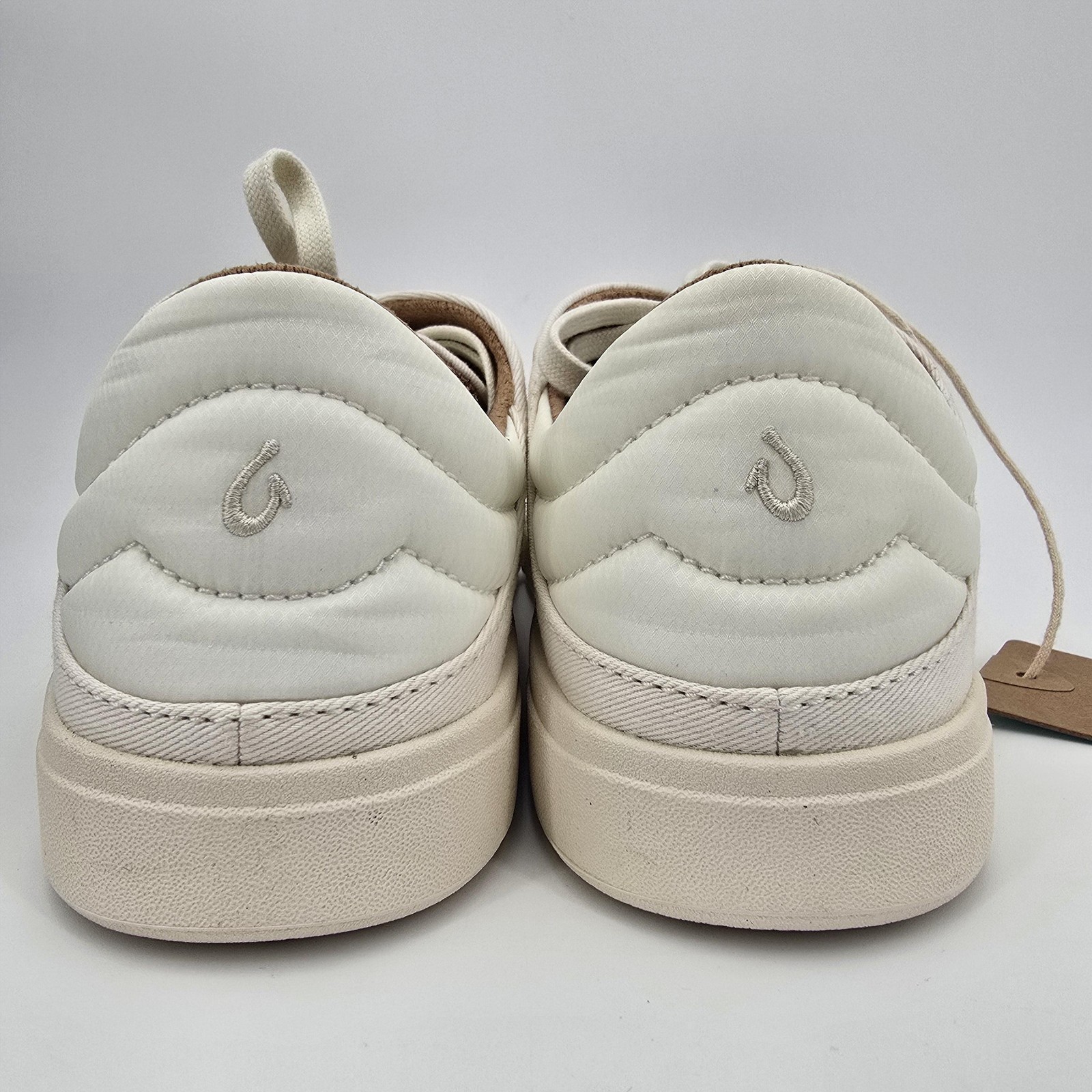 OluKai Kohu Shoes Womens 8 Off White Canvas Walking Casual Sneakers 20516-1818