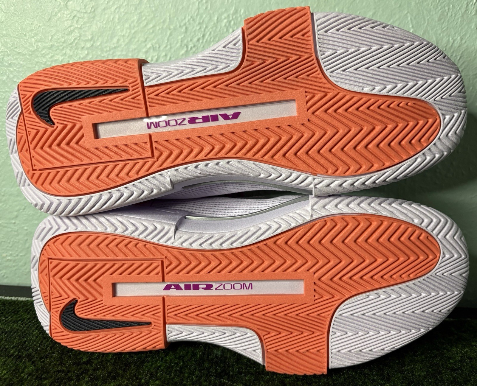 US Women’s 8.5/M 7 – Nike Zoom GP Challenge 1 Premium HC “NYC Tournament Pack”