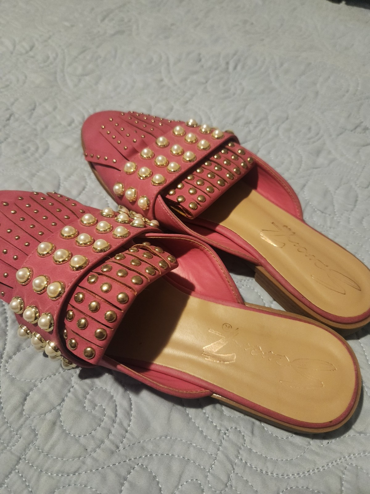 Sergio Rossi Women’s Pink Leather Slide Sandals Studded Pearl Slip-On 8.5