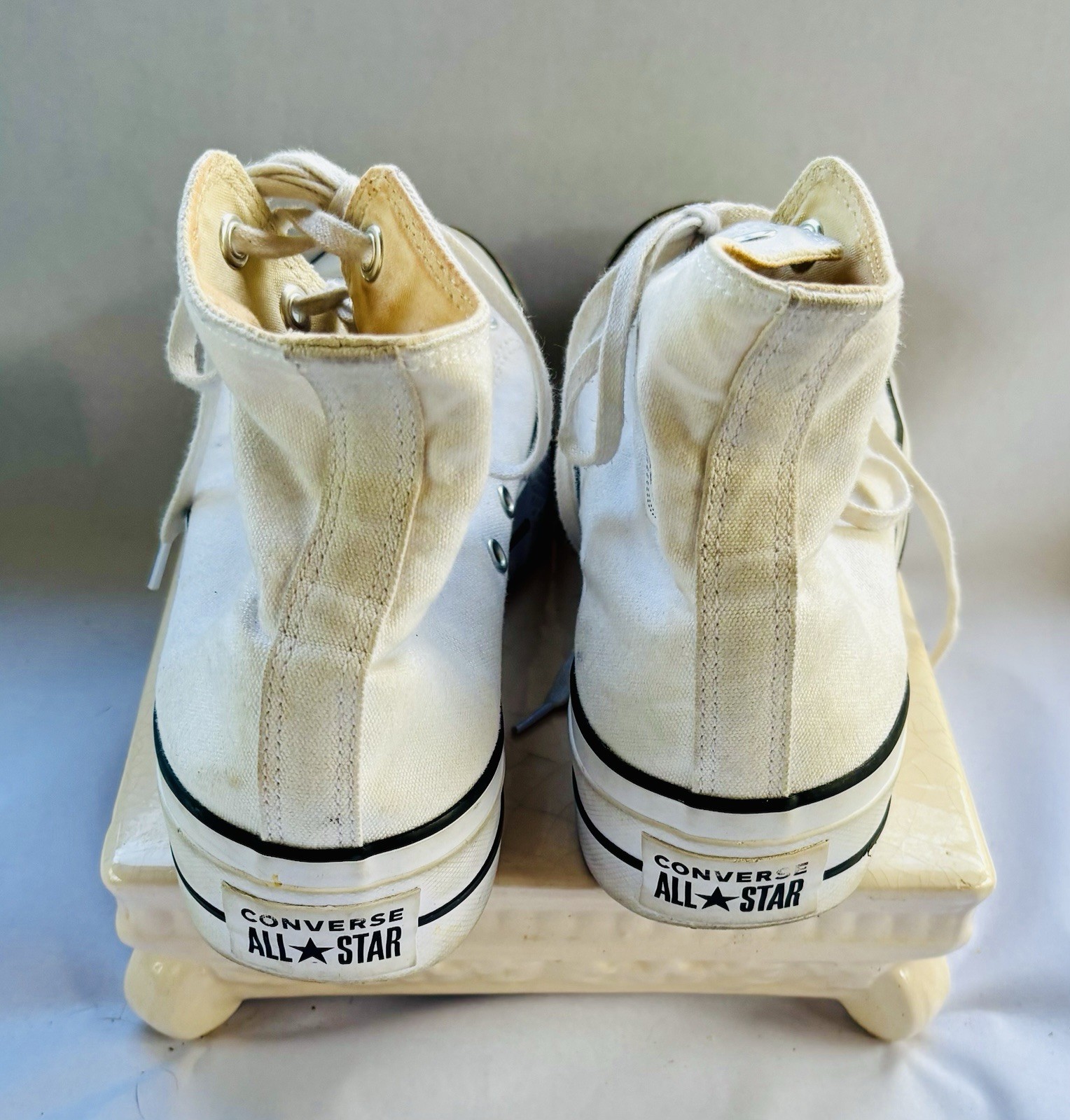 Size 9.5 – Converse Chuck Taylor All Star Platform High White