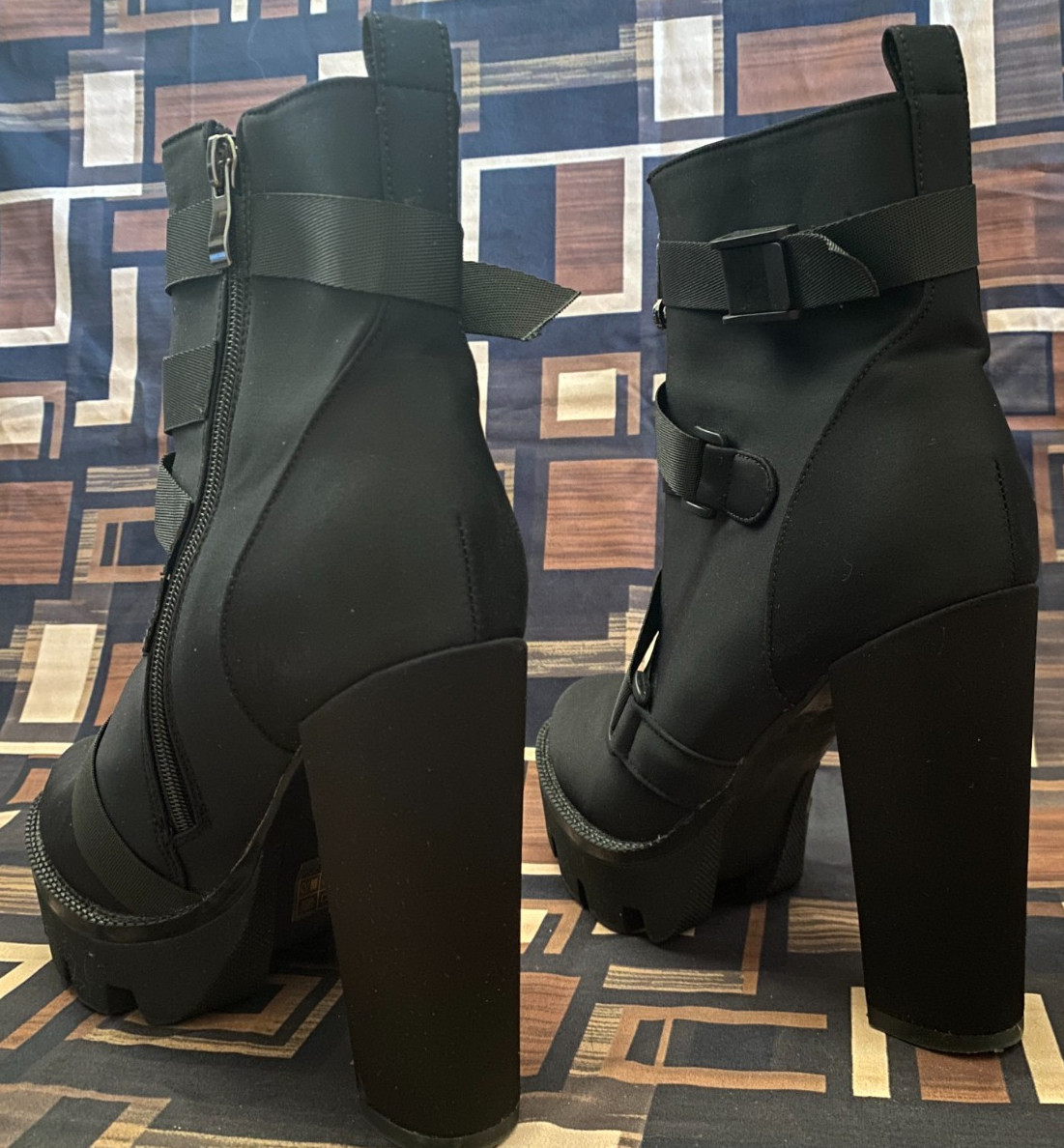 WETKISS Black Chunky High Heeled Platform/Combat Ankle Boots Size 9