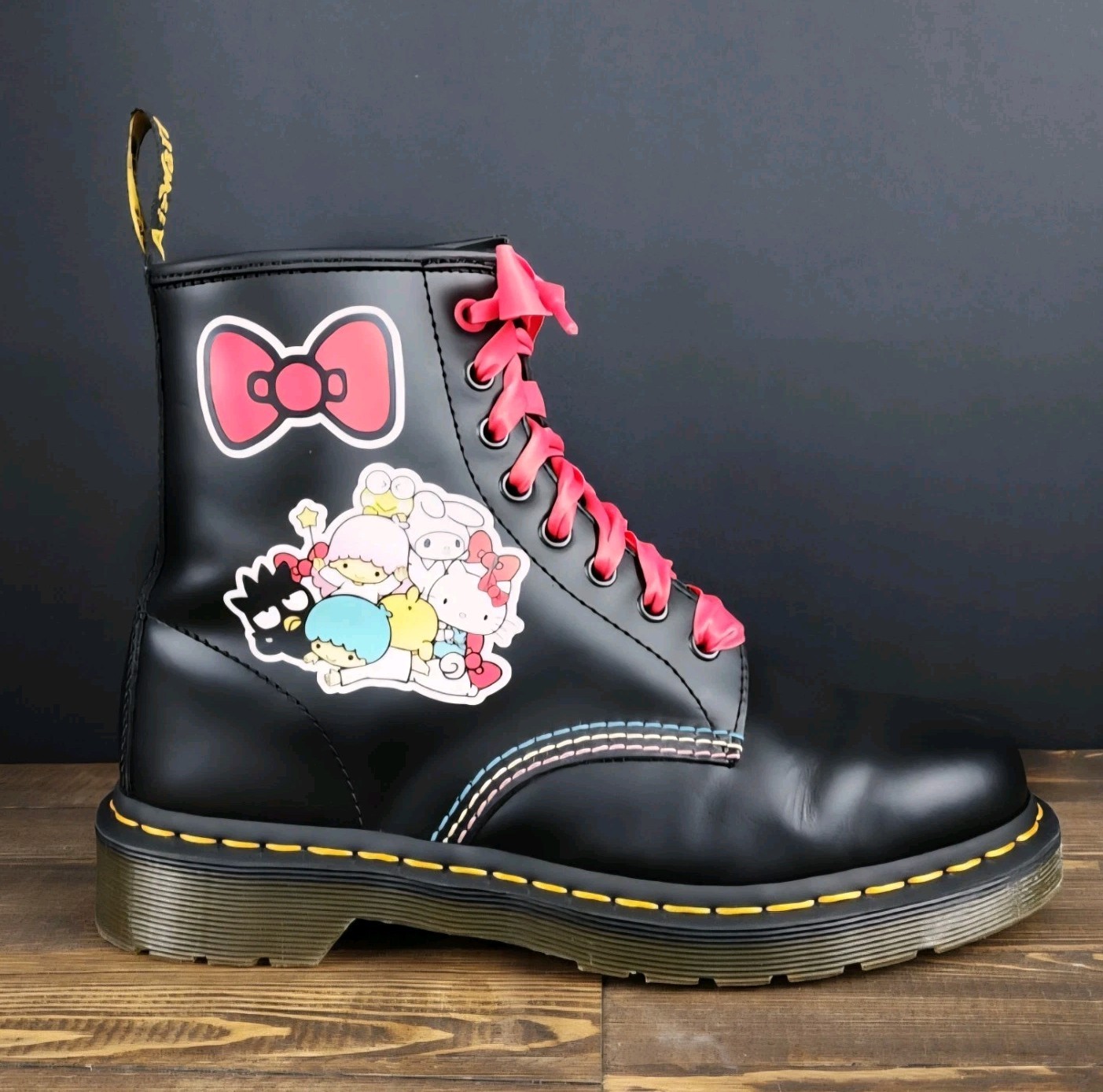 Dr. Martens x Hello Kitty & Friends 1460 Boots Women’s 8 Limited Edition