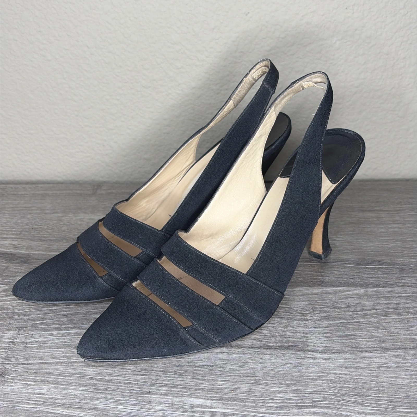 Manolo Blahnik Women’s Black Slingback Pump Cutout Detail Size 38 Vintage Italy