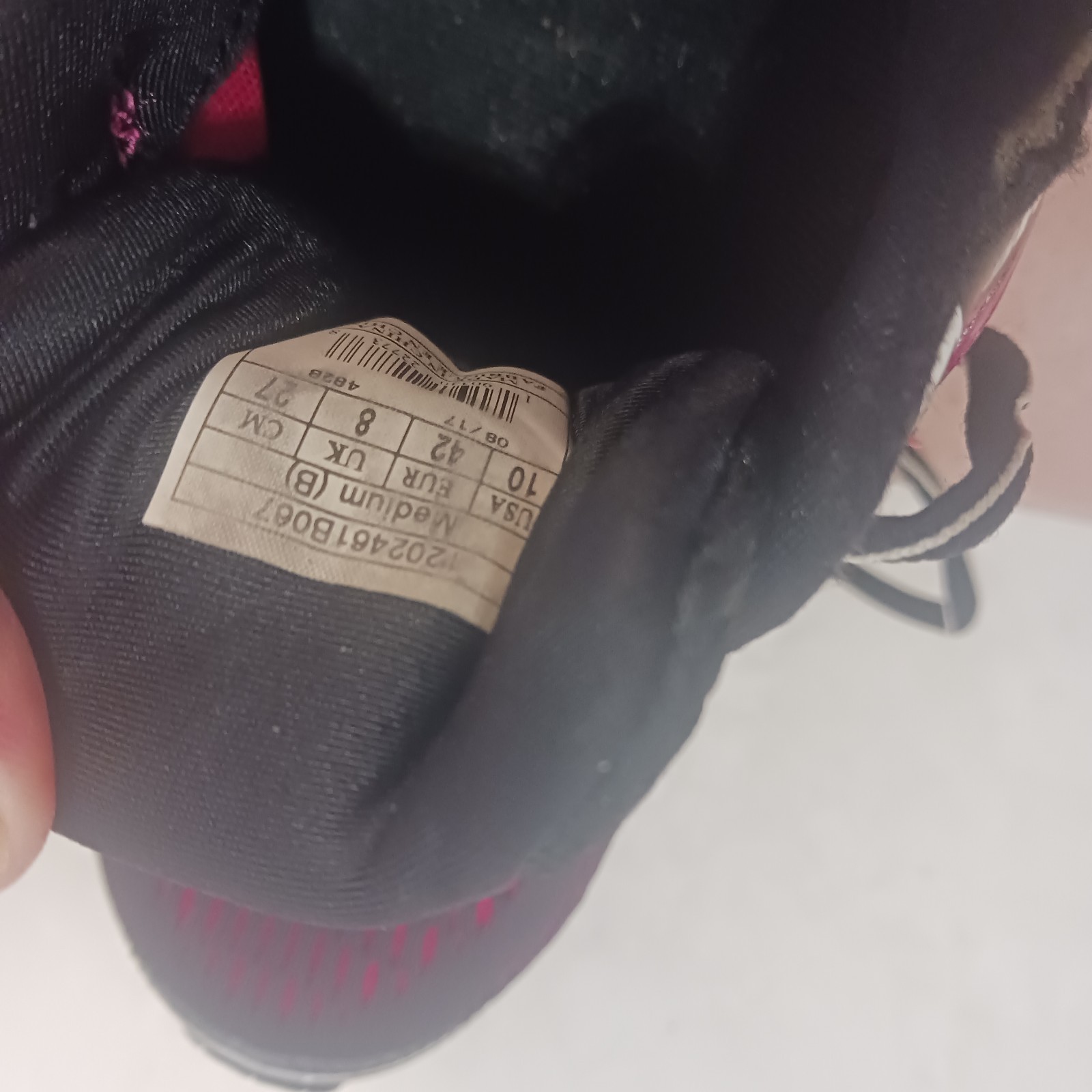 Brooks Ghost 10 Pink and Black Peacock 1202461B067 Size 10