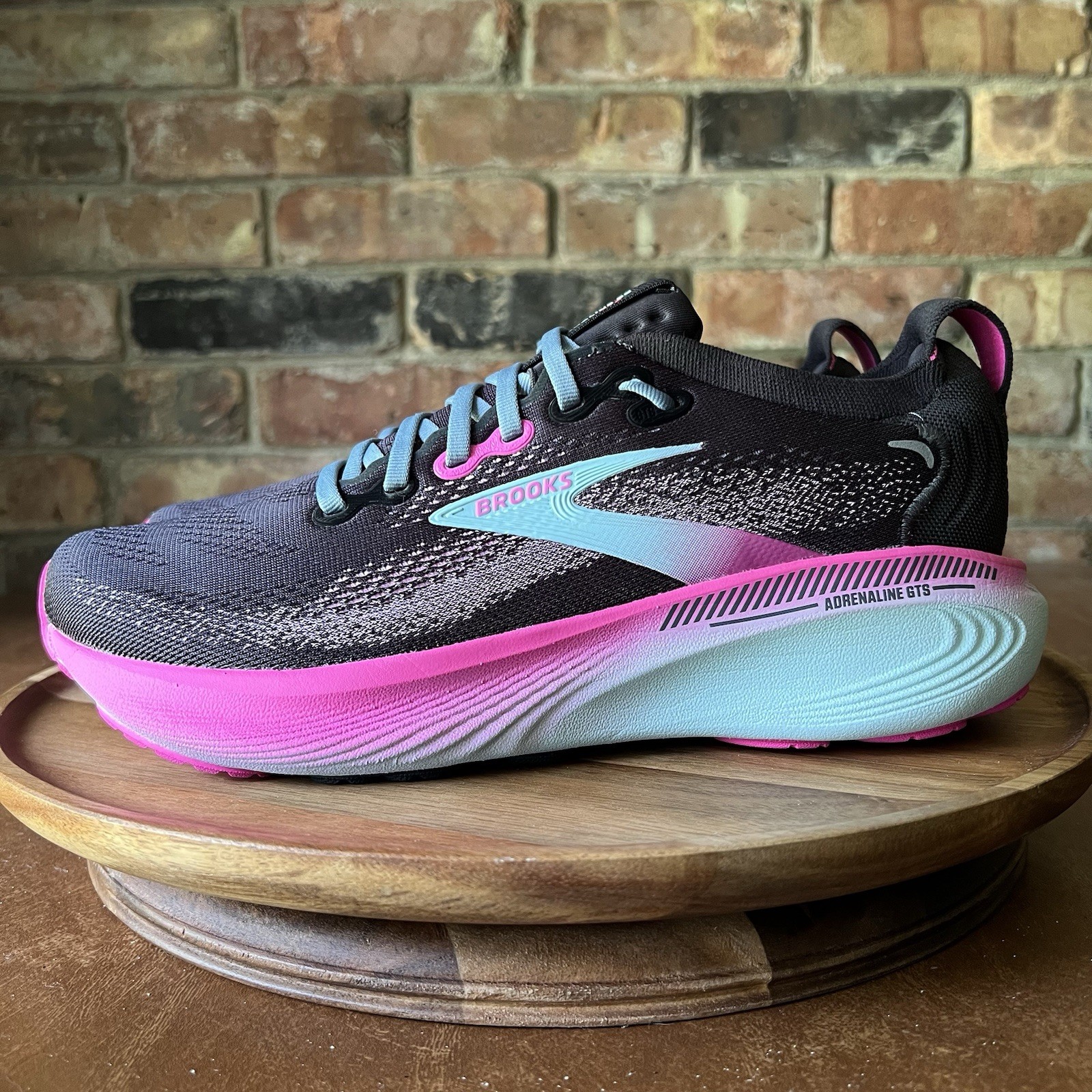 Brooks Adrenaline GTS 25 Supportive Womens 9.5 Black Pink Running Shoes Sneakers