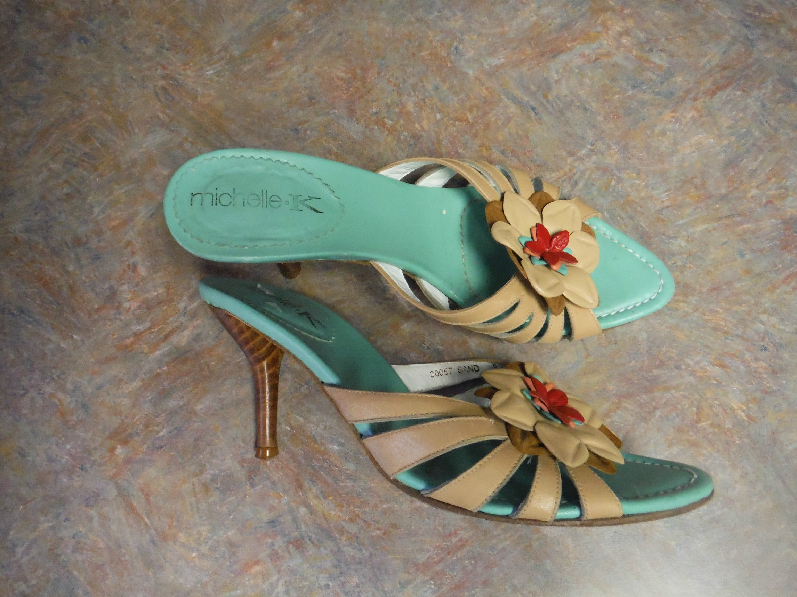 MICHELLE K WOMENS SHOES SANDALS BEIGE/SAND LEATHER SLIDES HEELS SIZE 8.5 M