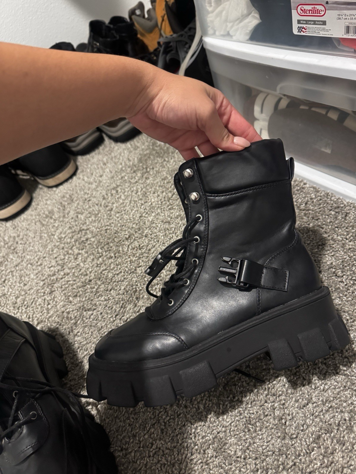 Combat Boots Forever 21 Women’s Size 9 Black Lace Up