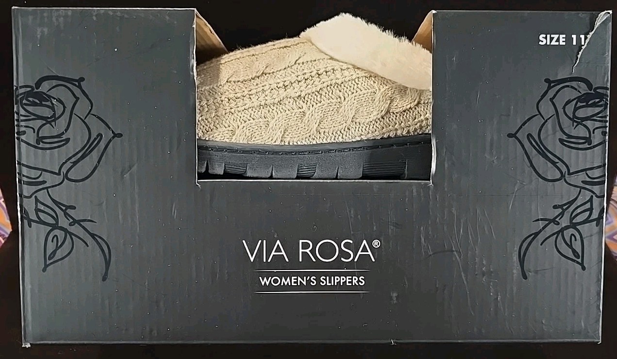 Via Rosa Women’s Size 11 Indoor/Outdoor Tan Knit Slippers