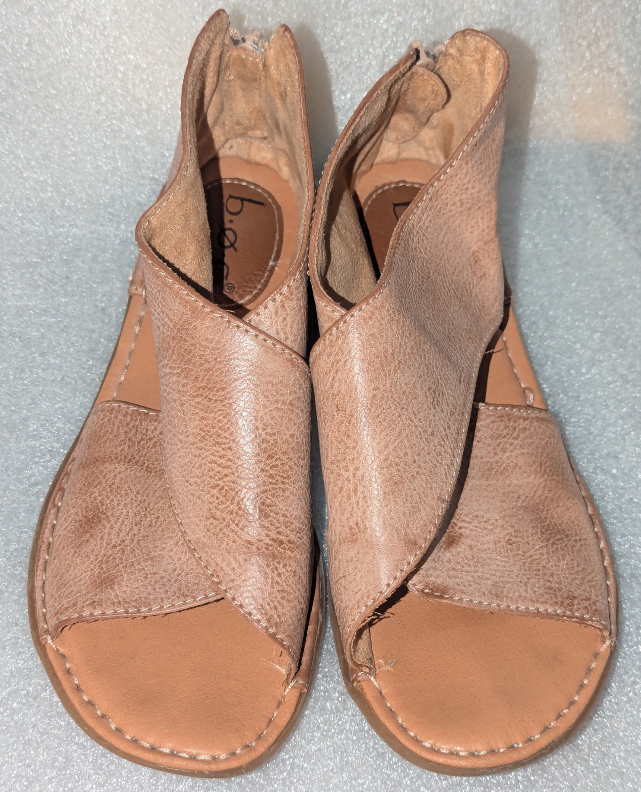B.O.C. Bria Women’s US 6 M Man Made Tan Crossover Heel Zip Open Toe Flat Sandals