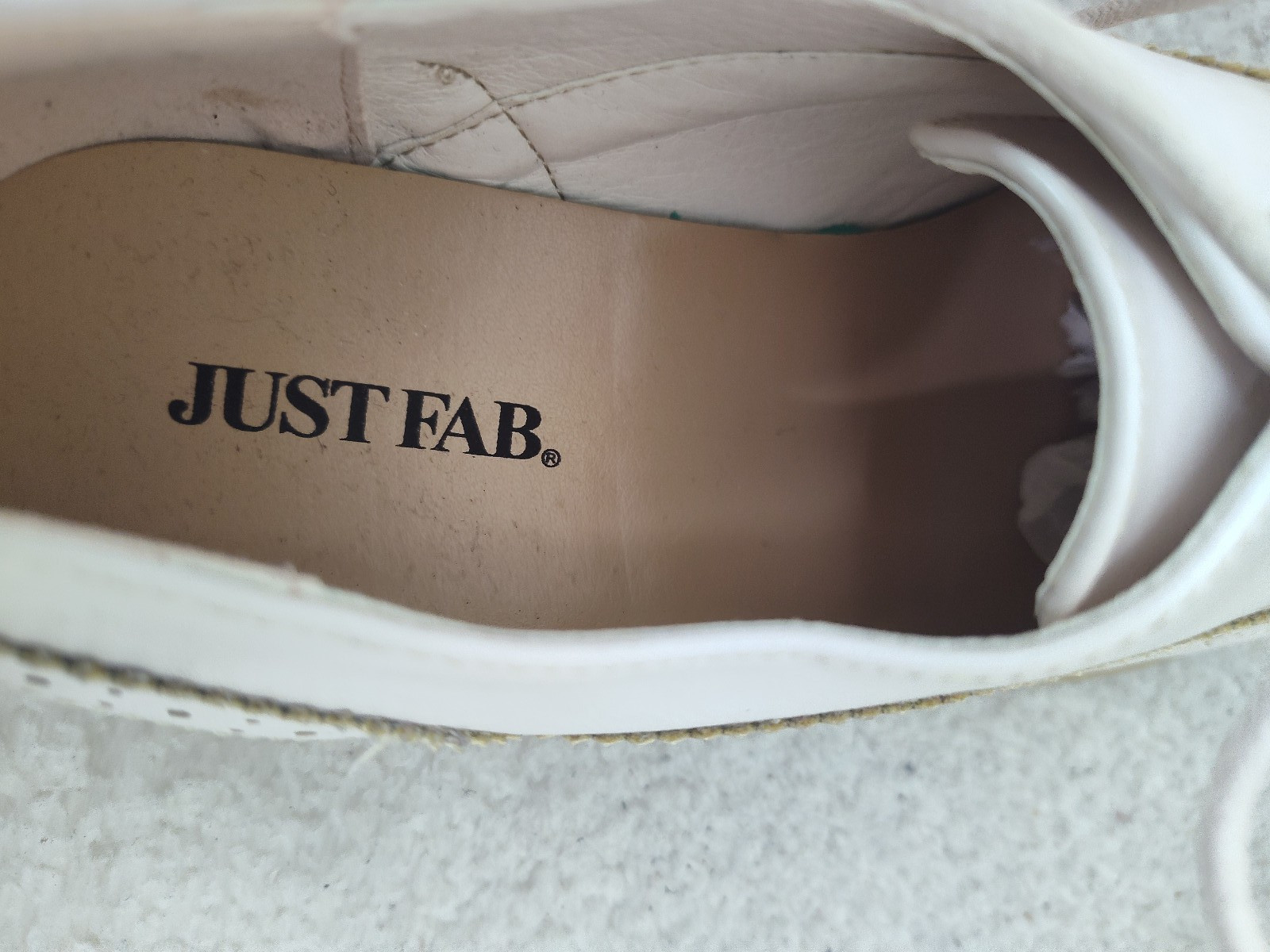 JustFab Women Luxton Oxford 7 Cream Lace Up Almond Toe Casual Comfort Shoes