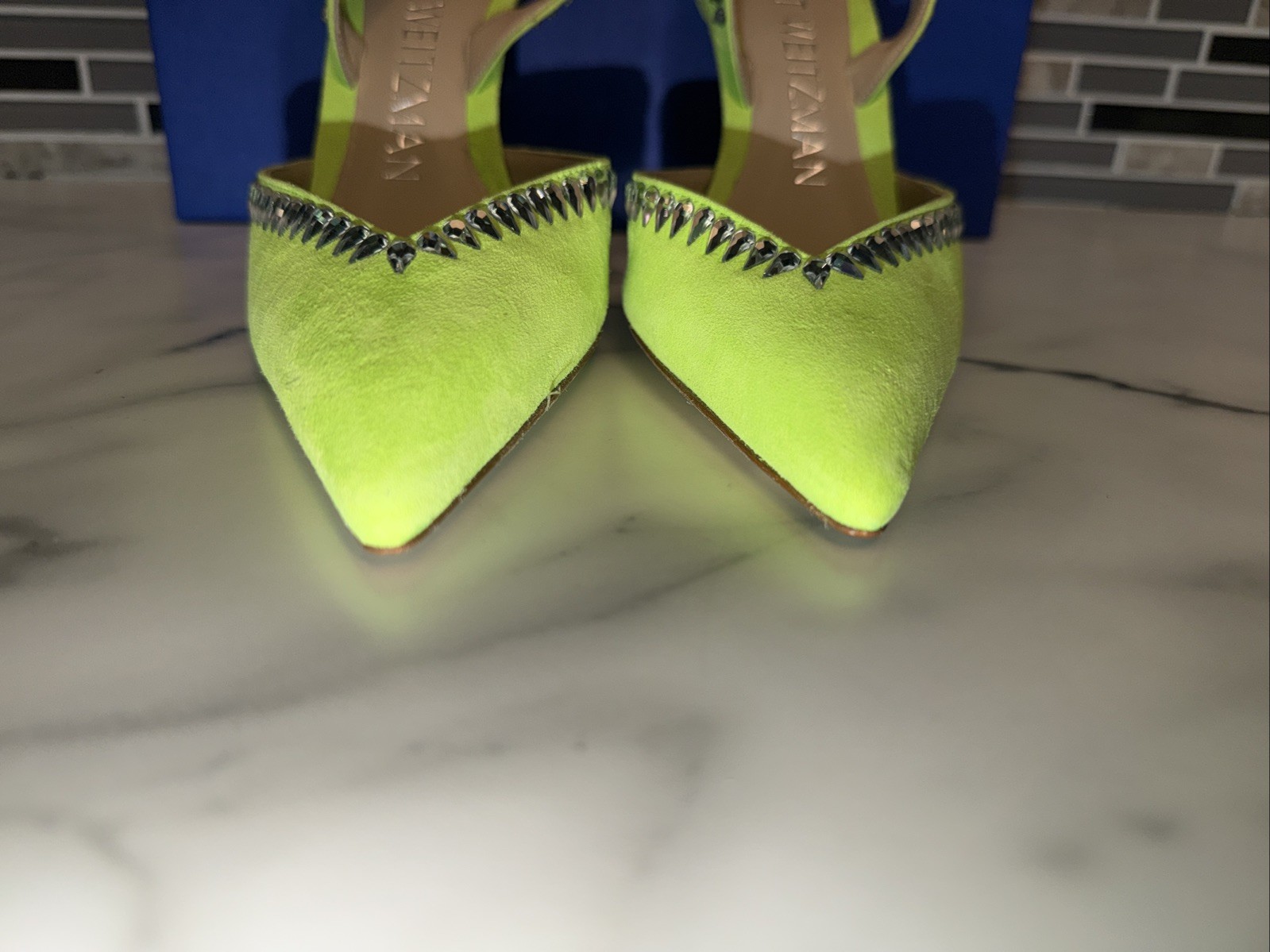 Stuart Weitzman GEMCUT XCURVE 100SLINGBACK Neon Green Suede Swarovski Crystal 6B