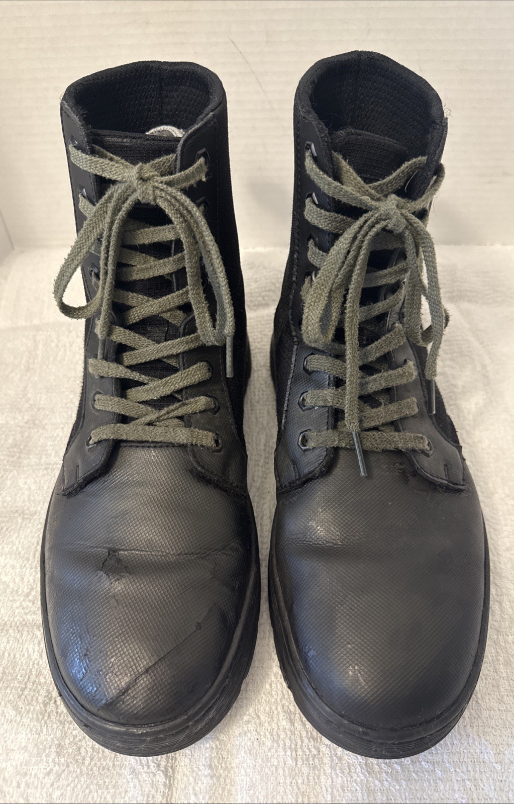 Dr. Martens Combs II 8 Eye Utility Lightweight Black Combat Boots Size M 9/W 10