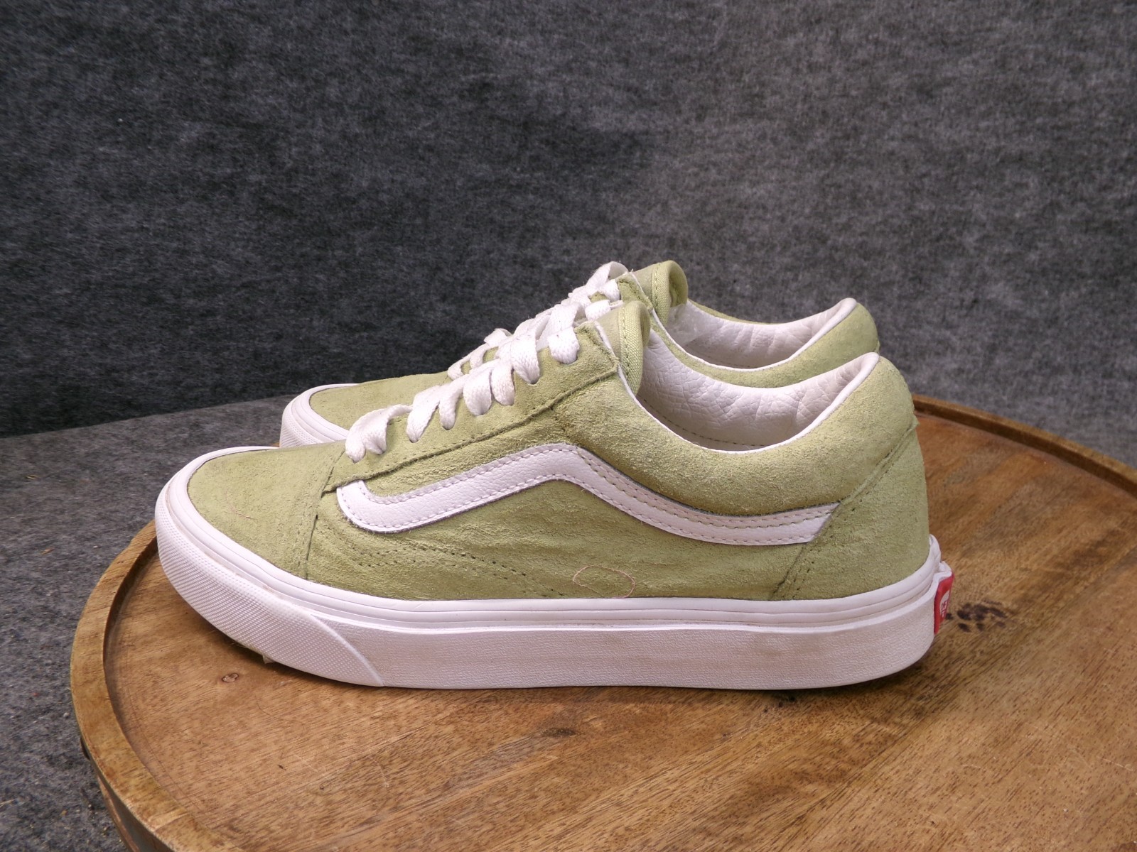 VANS Old Skool Pig Suede Winter Pear Green Skate Shoes Sneakers Women Size 8 US