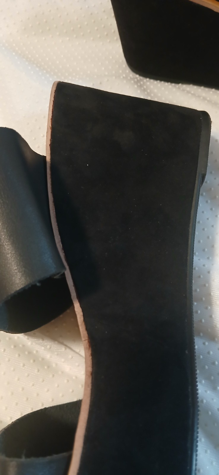 Chinese Laundry Sandals Size 10
