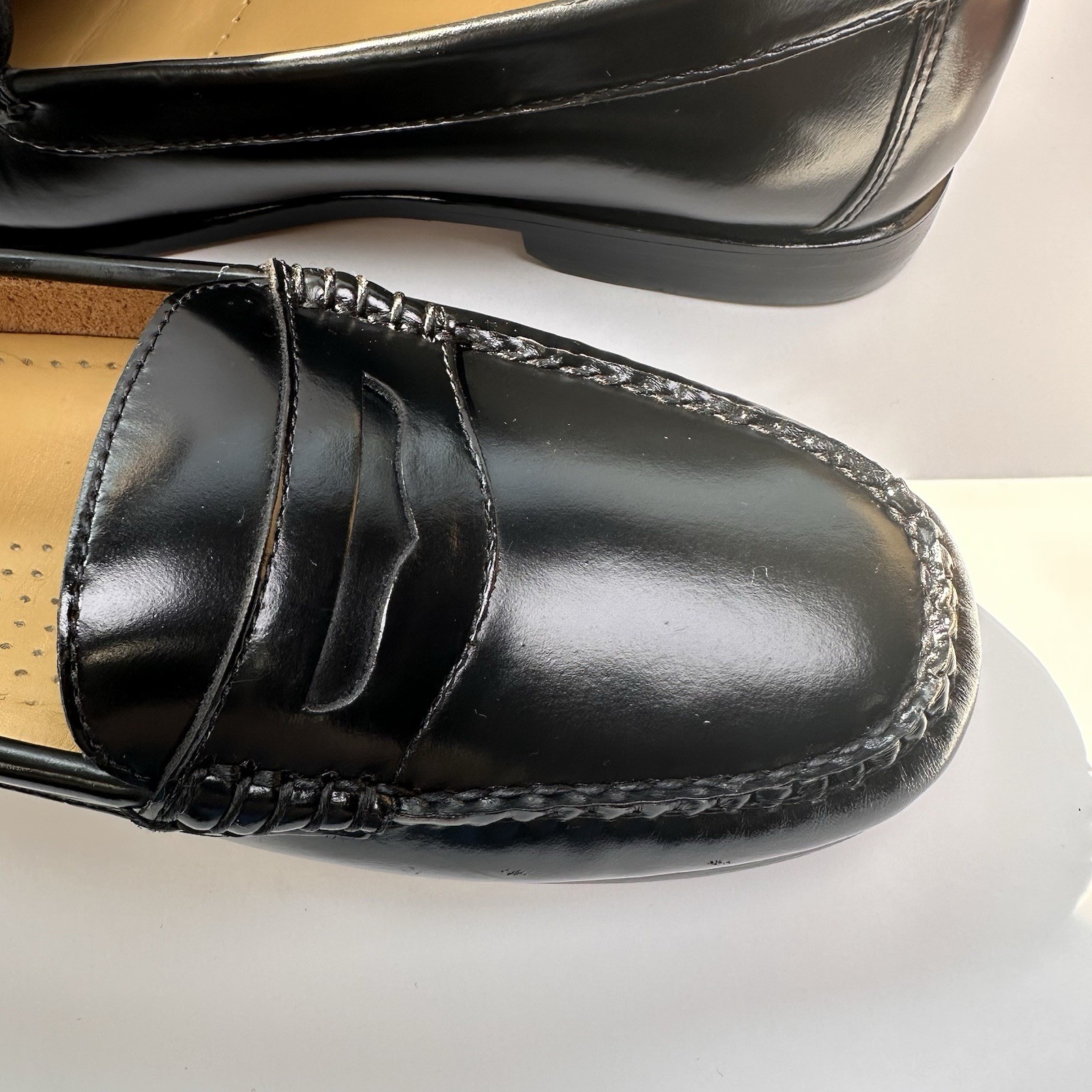 GH Bass Weejuns Penny Loafers Black Leather Shoes Womens Size 8.5 W 4005-001 NIB
