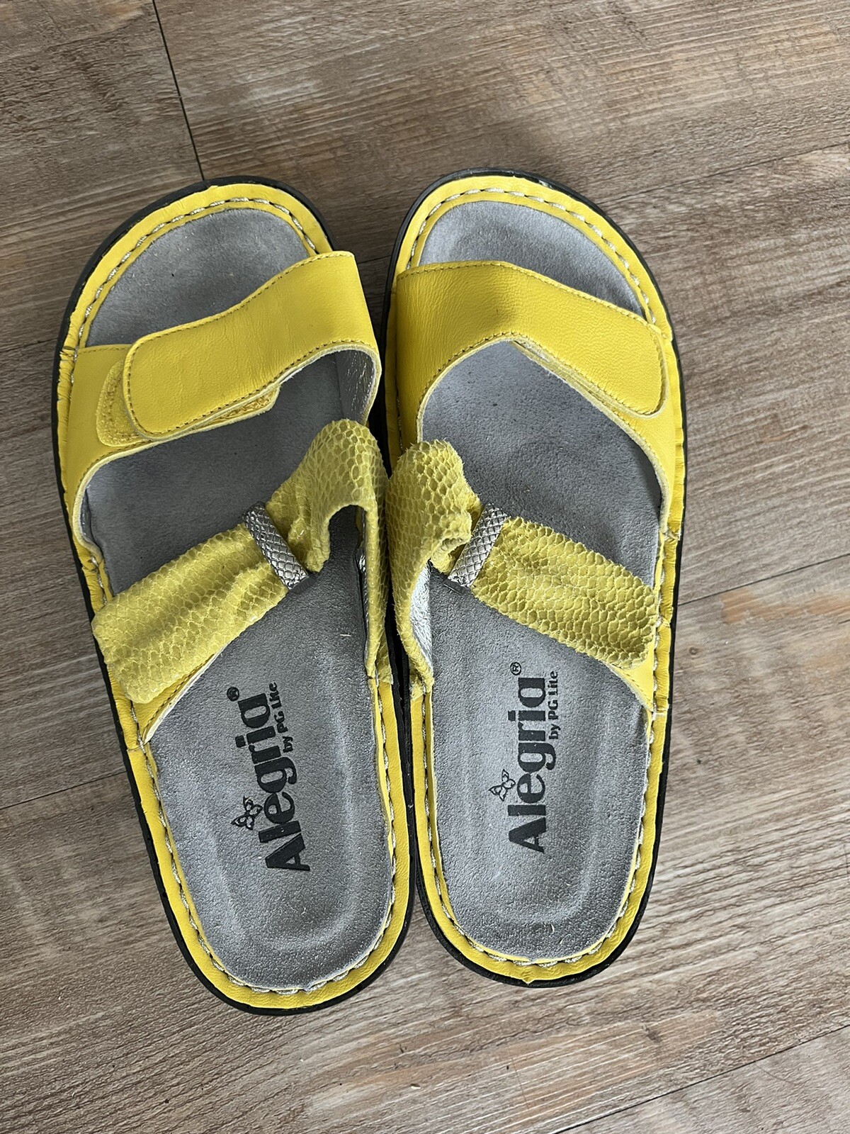Alegria US 6 – 6.5 EU 36 Karmen Sandals Yellow Leather Slide Clogs Slip On
