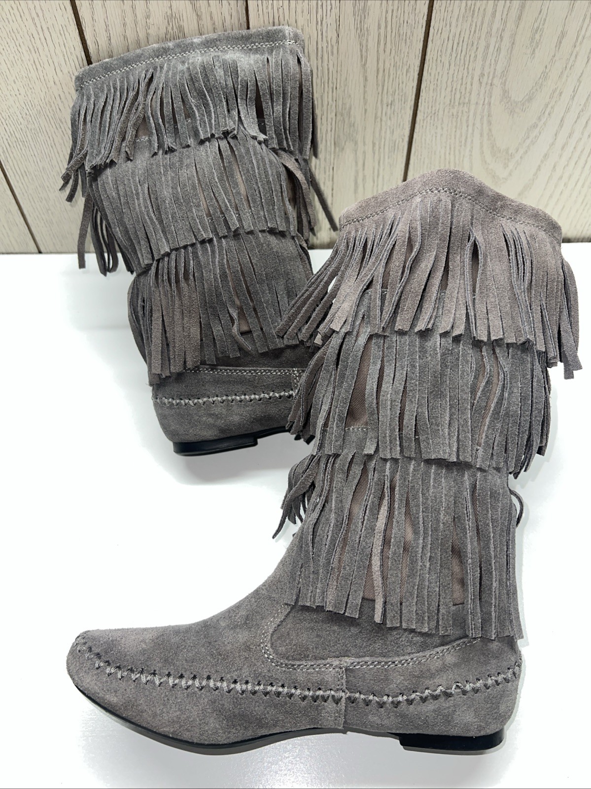 LC Lauren Conrad Thia 3-Tier Fringe Slip On Flat Festival BoHo Moccasin Boot 6 M