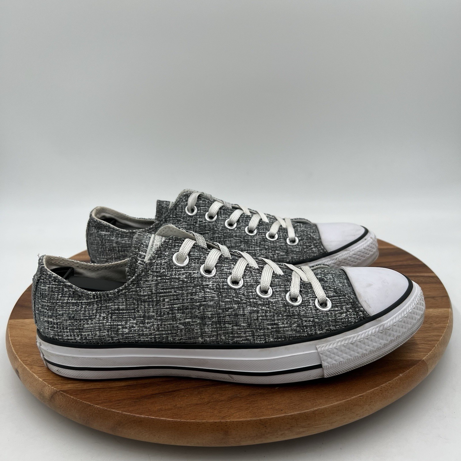 Size 9 Converse Womens CTAS Low Top Silver Sparkly Sneakers Shoes 560302F