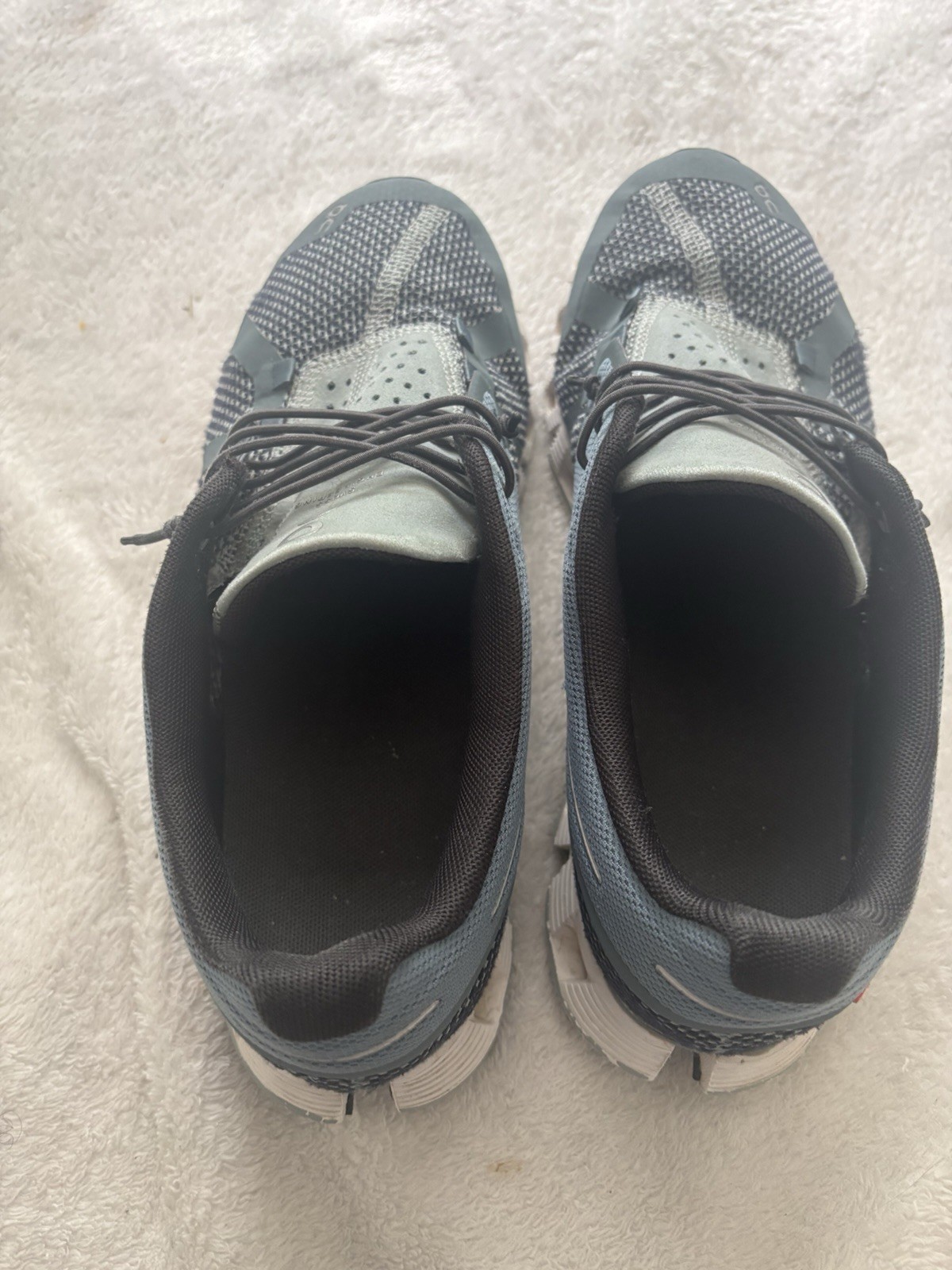 On Cloud Womens Blue Solid Lace-Up Low Top Athletic Sneaker Rubber Outsole Size9