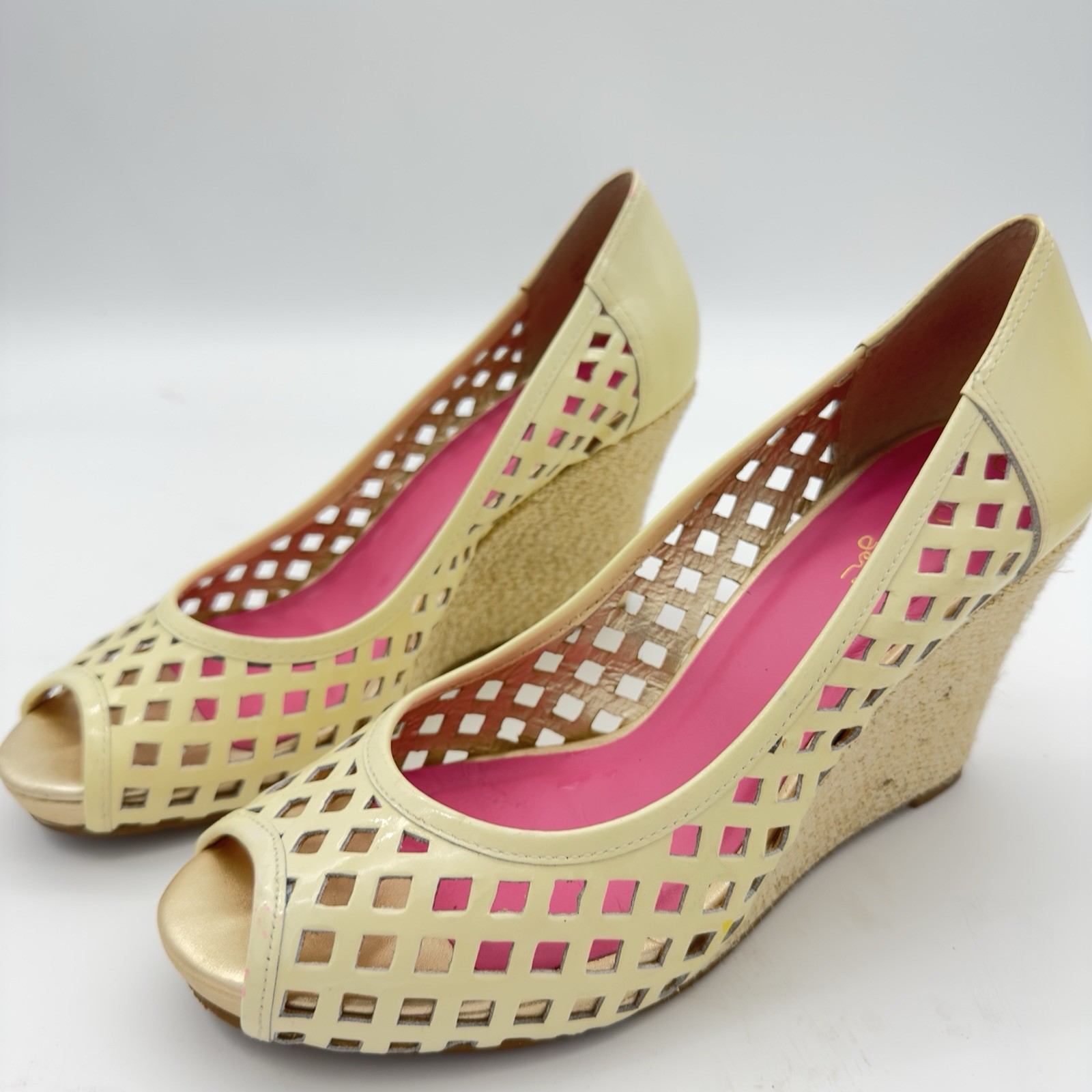 Lilly Pulitzer Wedge Resort Chic Basket Weave Creamy Tan Size 8.5