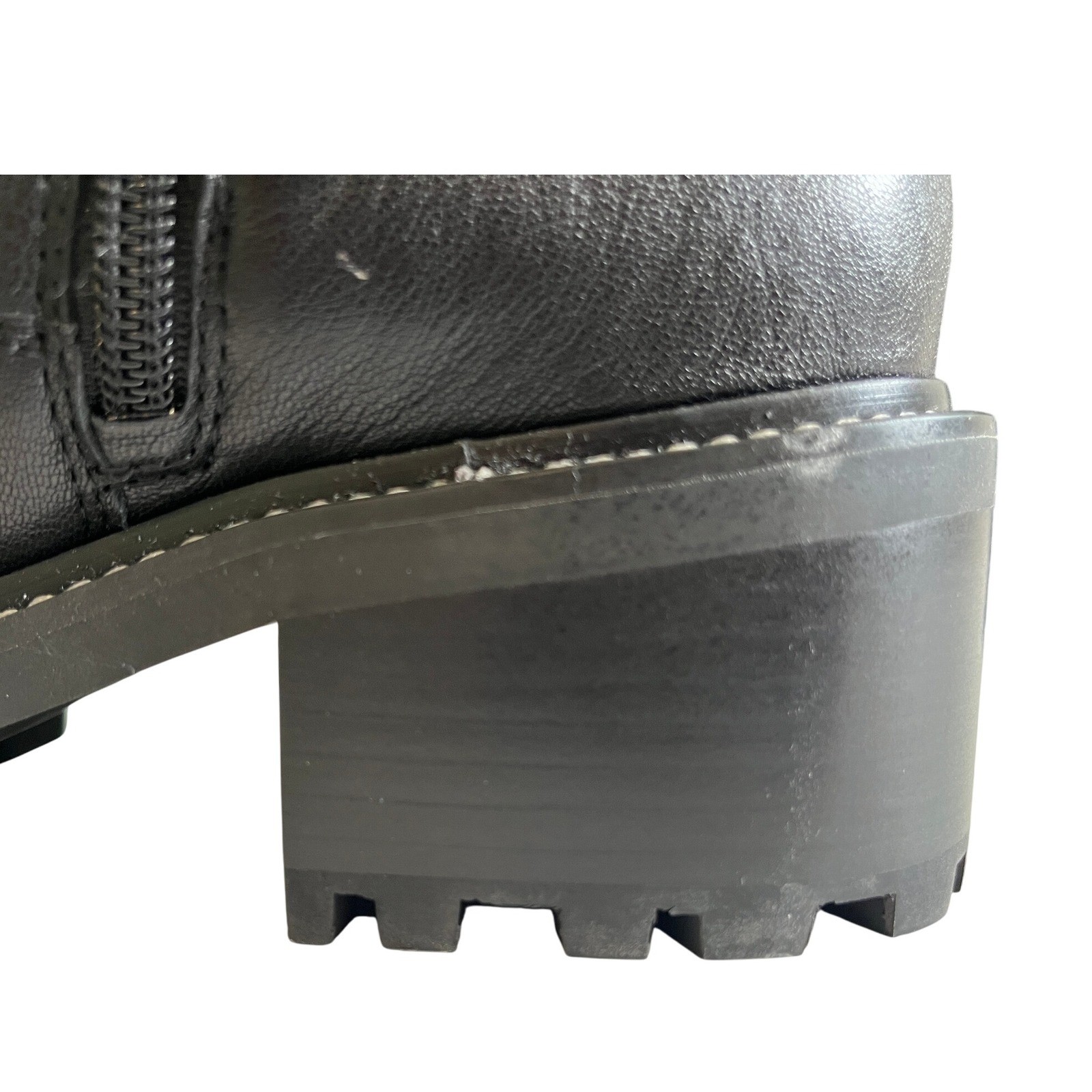 Vince Camuto Black Leather Ribbed Knit Boots Buckle Zip Lug Sole Women’s 7 1/2