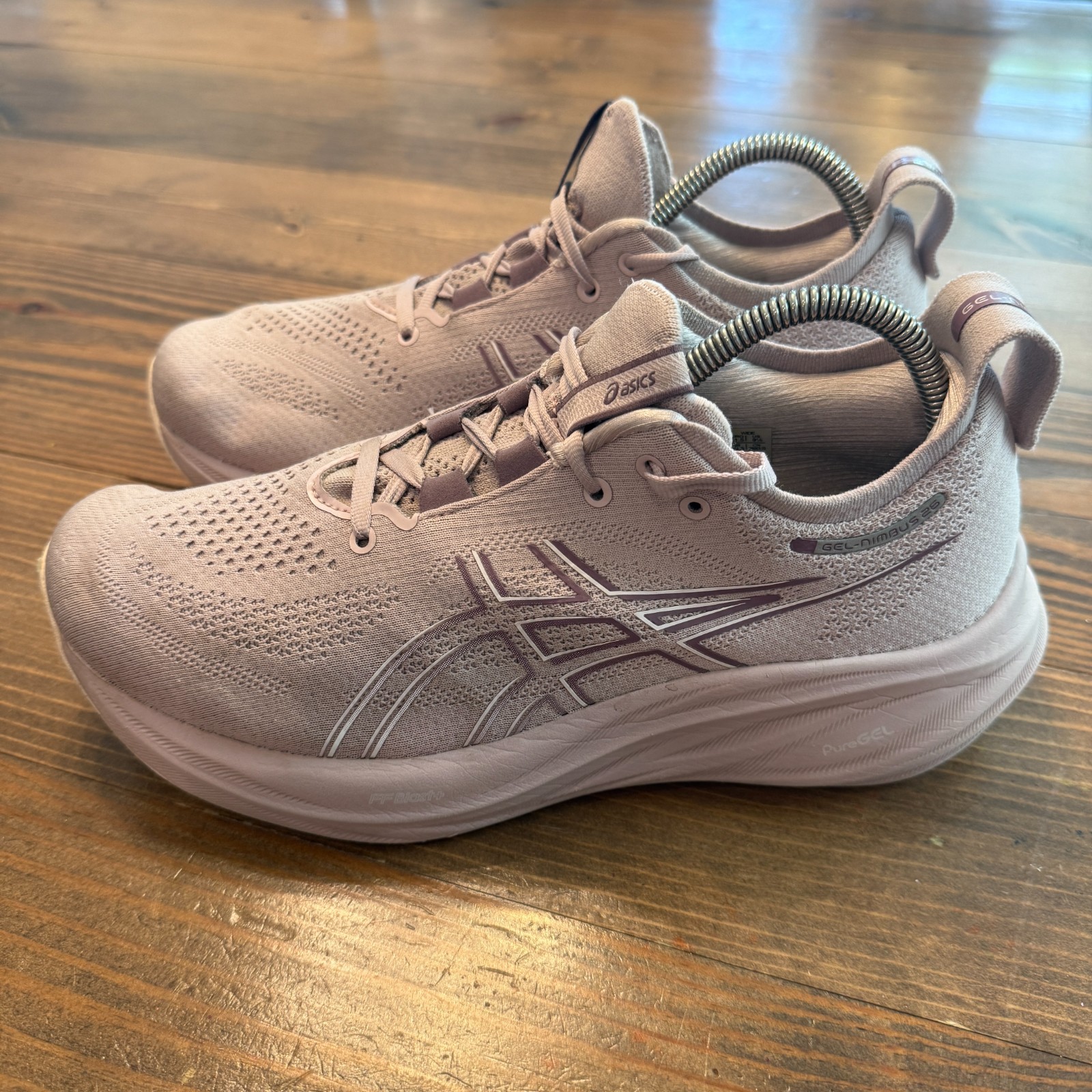 Asics Gel Nimbus 26 Women’s Size 9.5 Wide Lavender Athletic Running Shoes