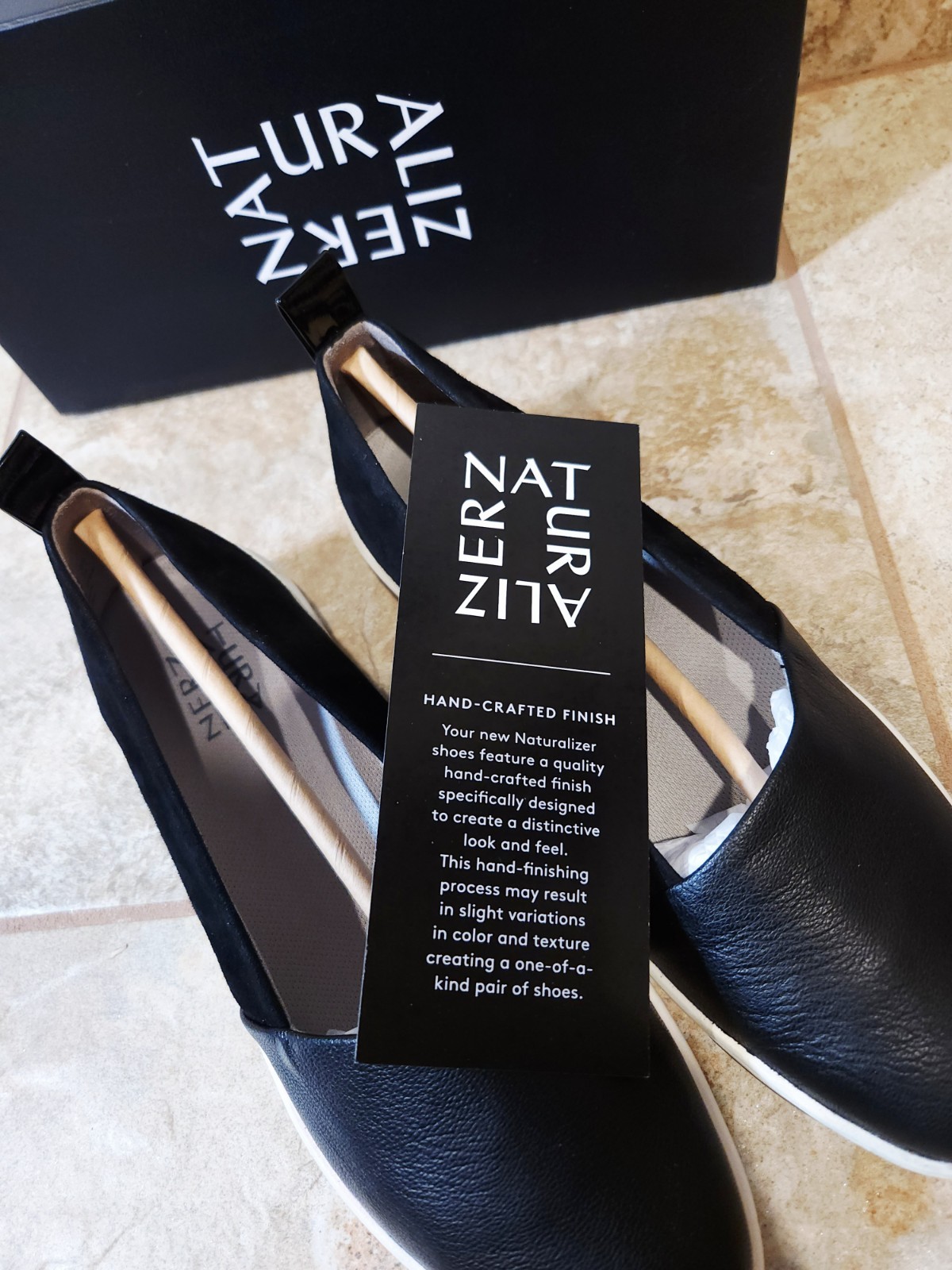 Naturalizer Patrice Womens Sneakers Shoes Slip-On Wedge Black Leather 7.5 M NIB