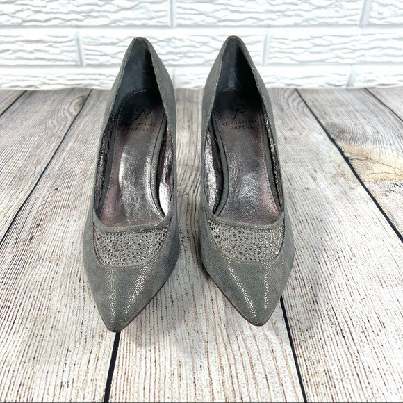 Adrianna Papell Silver Stiletto Heels Formal Cocktail Attire Size 8M