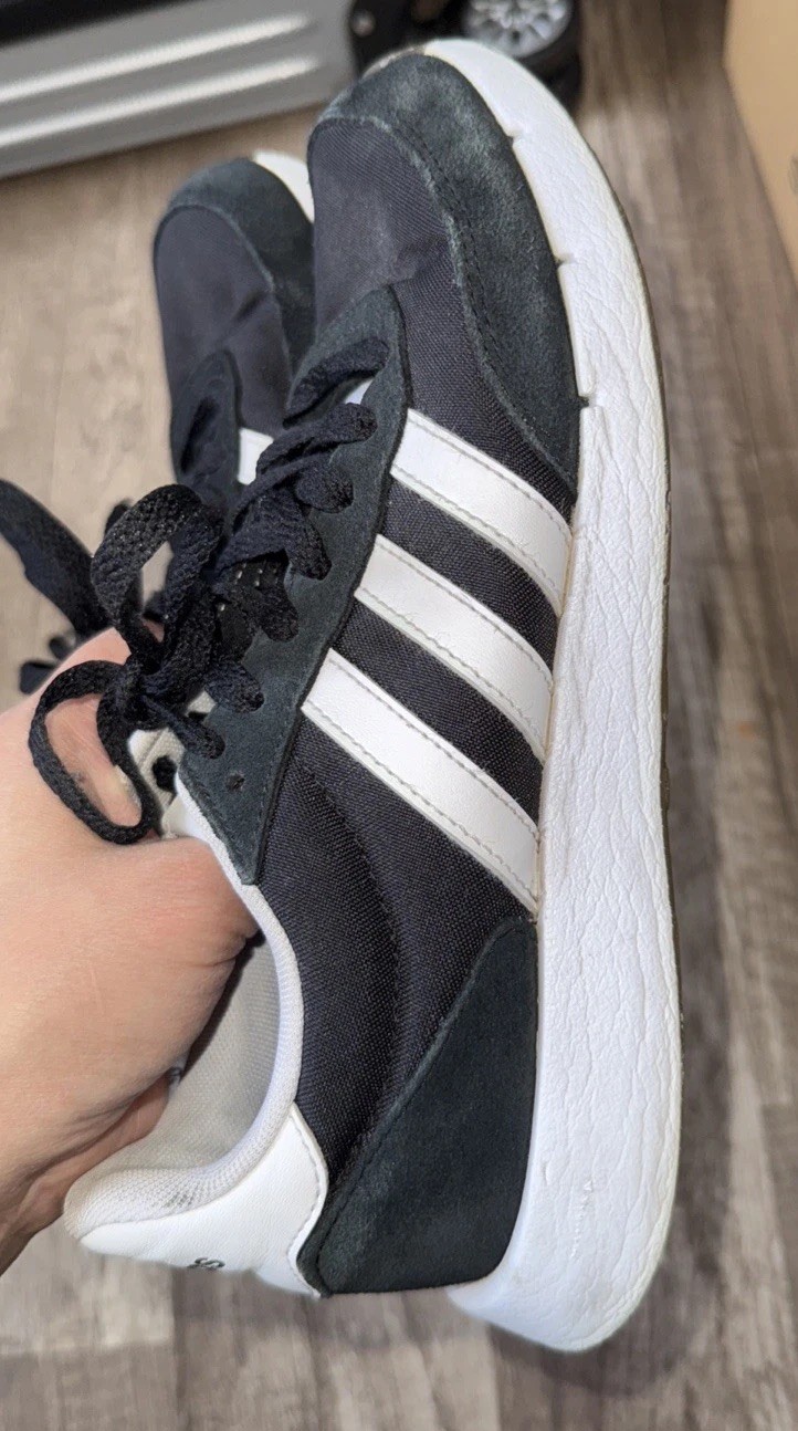 Adidas Run 60’s 2.0 Women’s Black/White Running Shoes Size 6