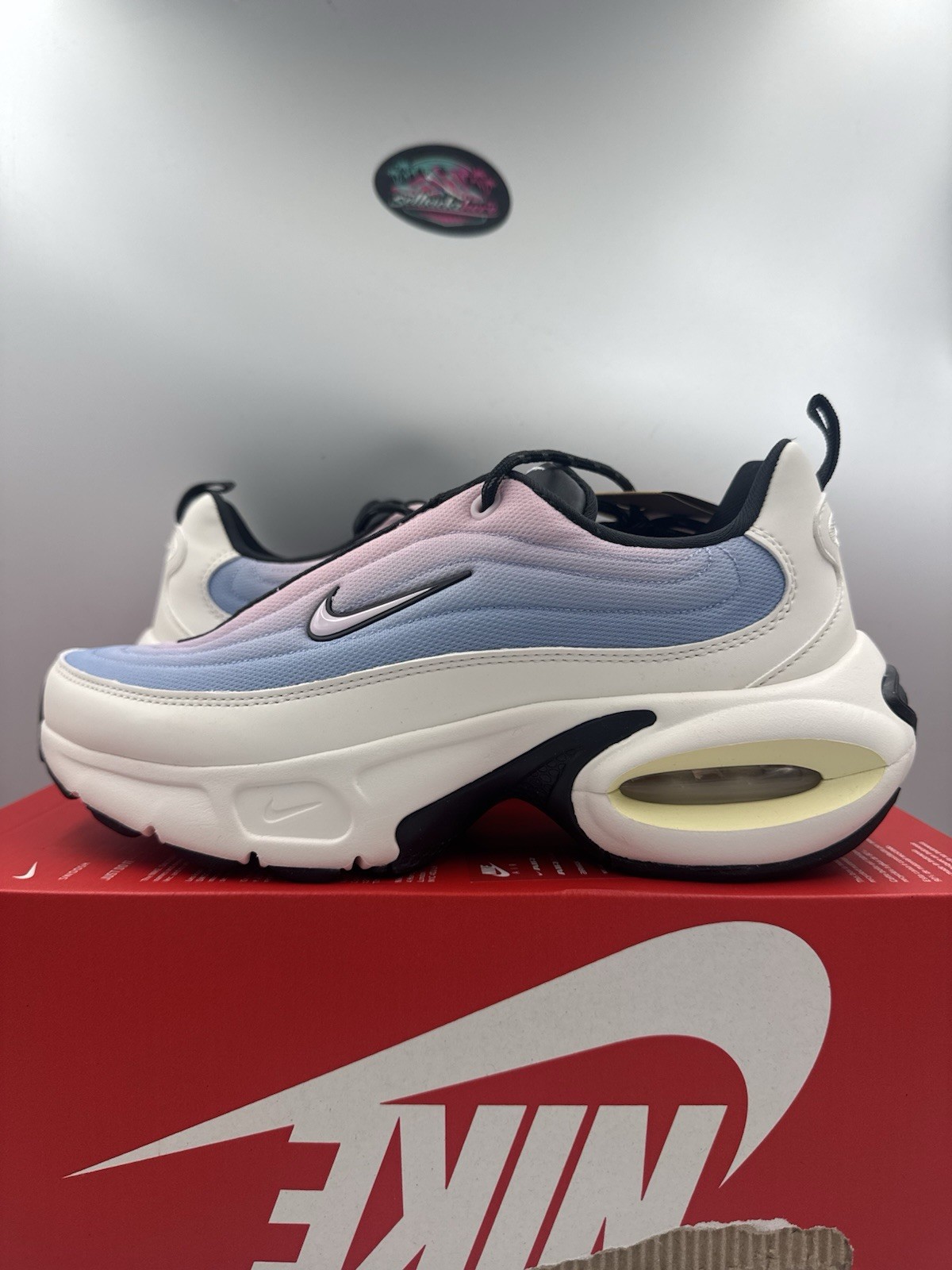 Nike Air Max Portal Summit SE Dawn Sail Pink Foam HV5761-133 Size 9 Women