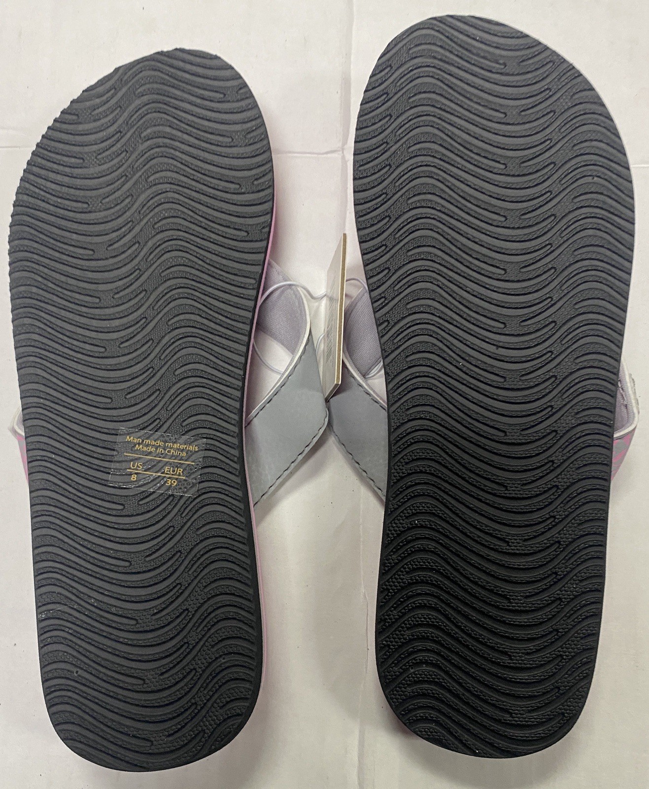 Lia Pink and Gray Women’s Sizes 6 7 8 9 10 11 Flip Flops Sandals
