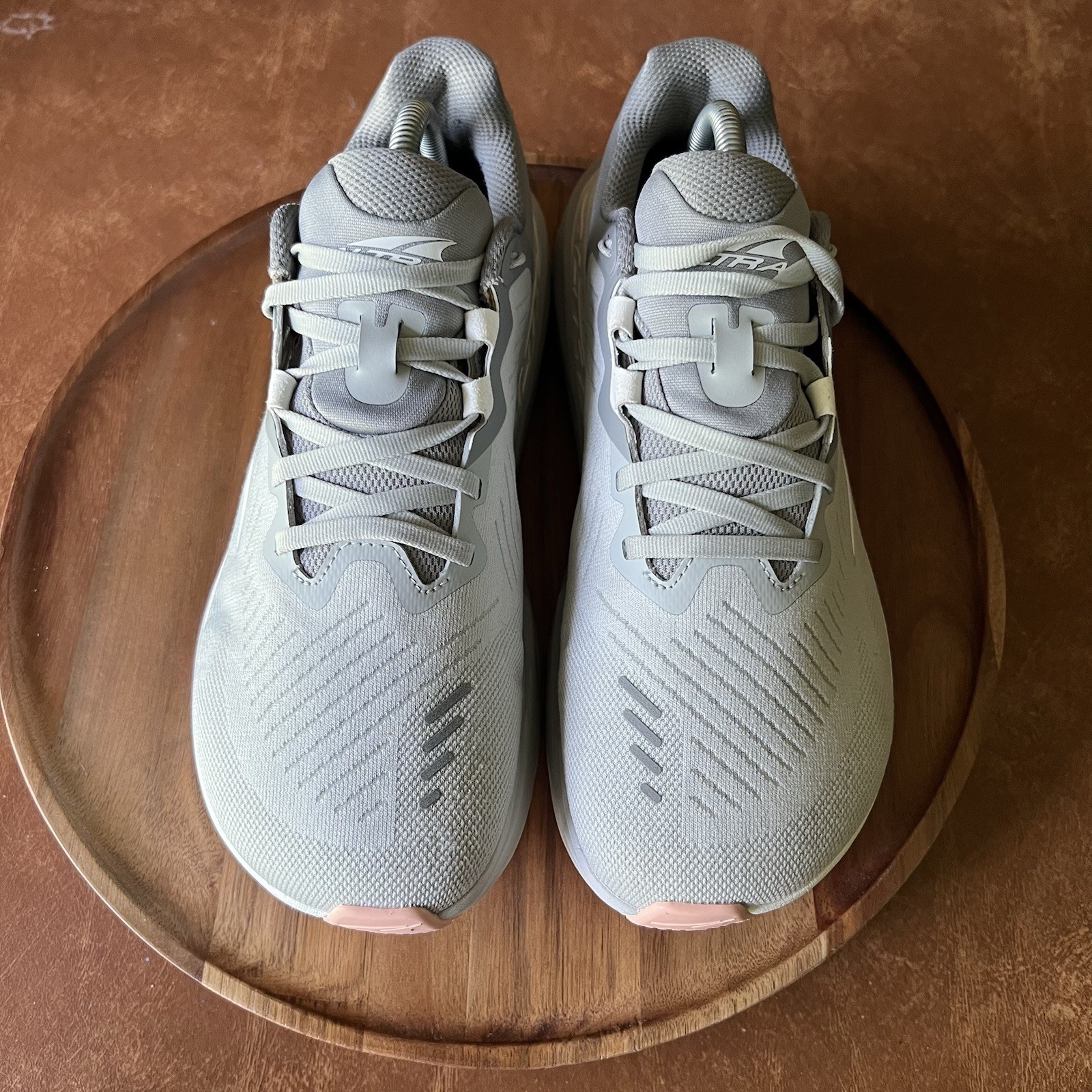 Altra Paradigm 8 Supportive Women’s 10 Gray Pink Road Running Shoes Sneakers
