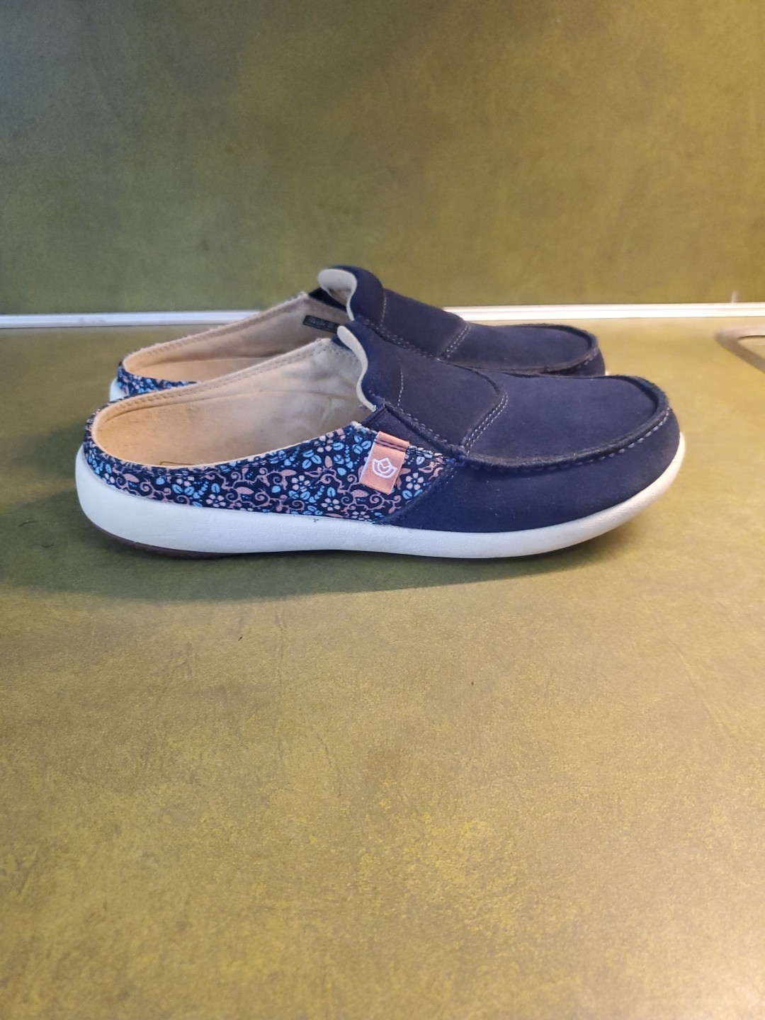 Spenco Siesta Via Pattern Peacoat Floral Shoes Clogs Size 7.5 B