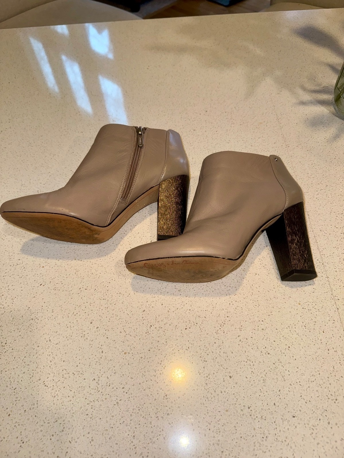 CIRCUS BY SAM EDELMAN BONE LEATHER WOMEN’S SIDE ZIP BOOTIES SIZE 7.5 B