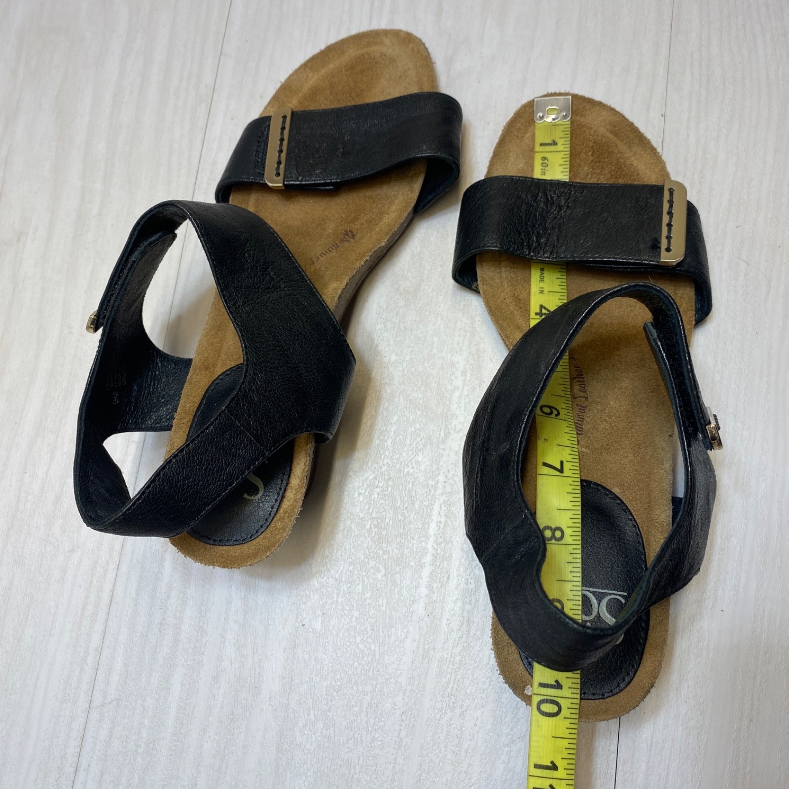 Sofft Women’s Verdi Black Wedge Sandals Size 9M