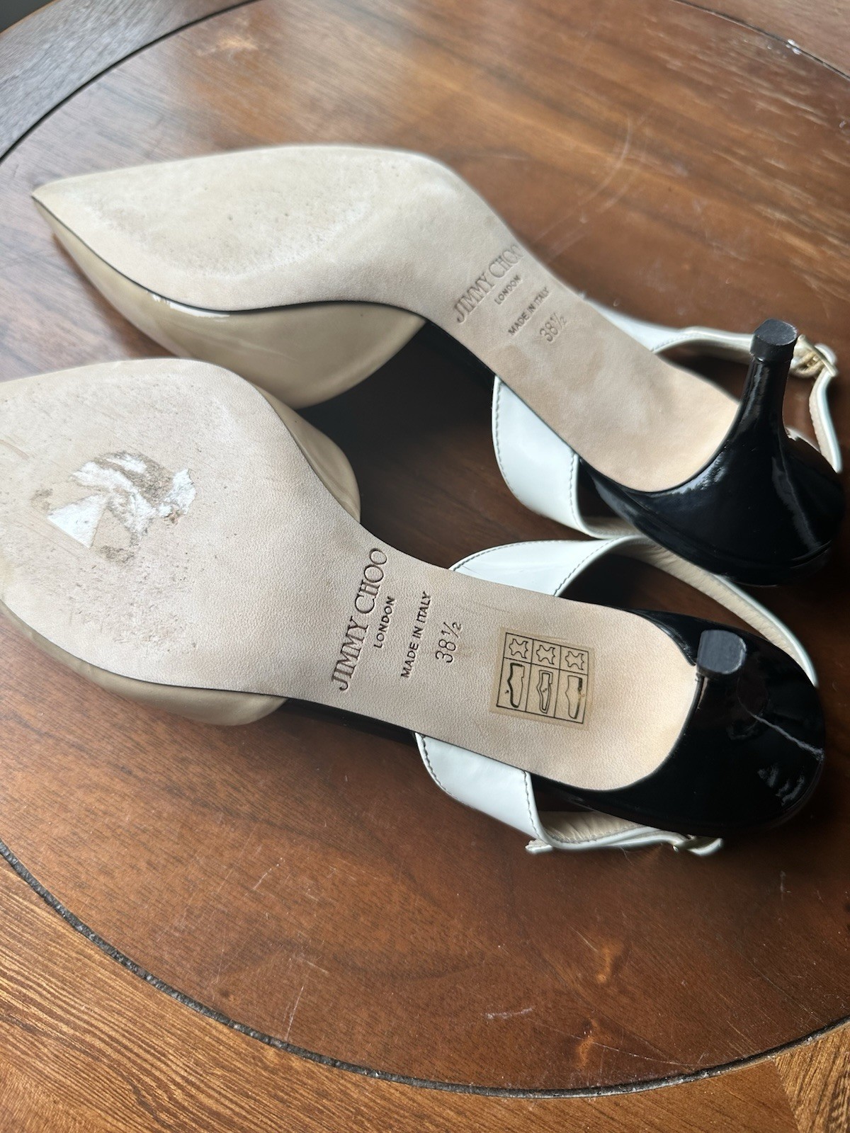 Jimmy Choo Patent Leather Pointed Toe Slingback Strappy Classic Heels 38.5
